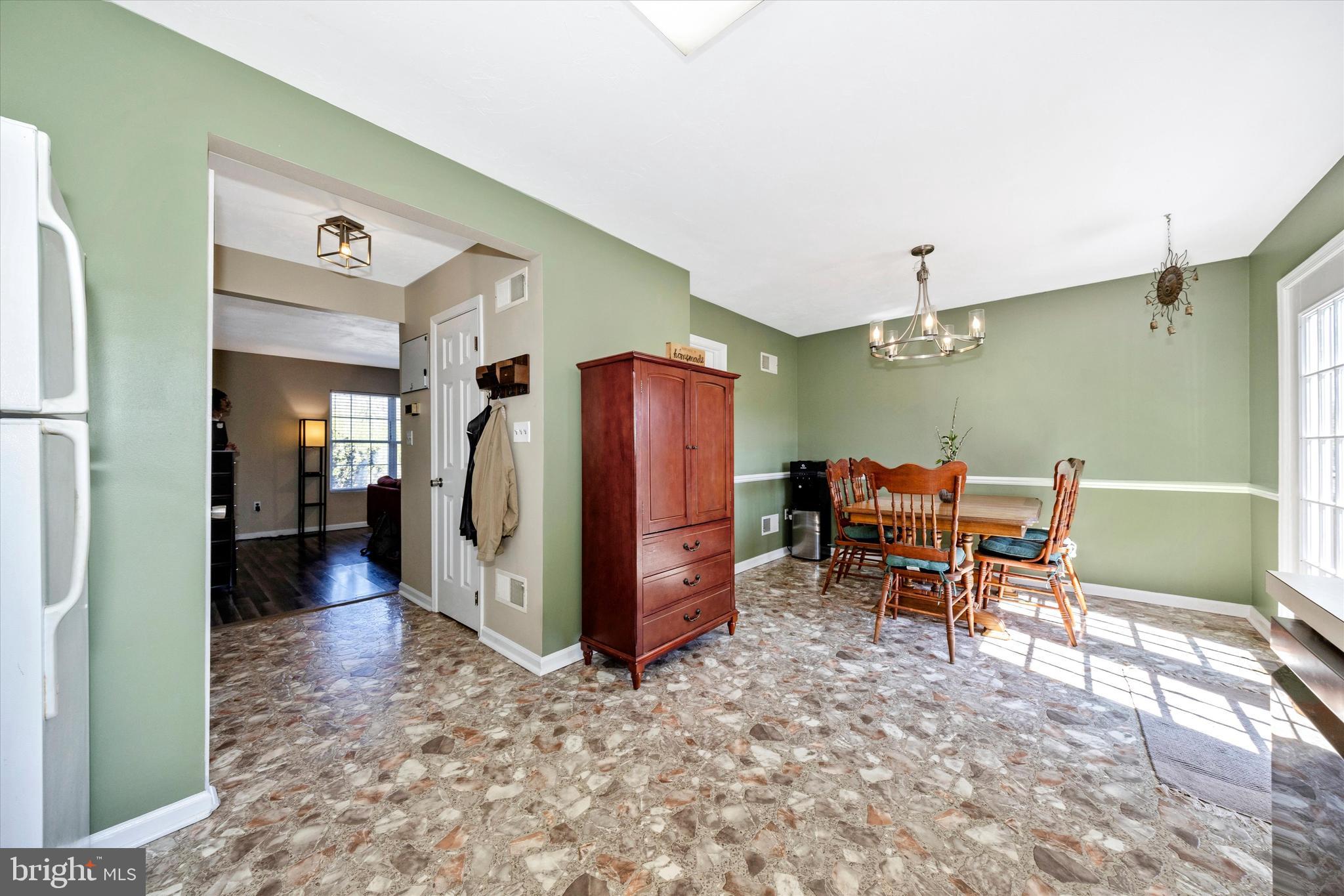 WHITE CHURCH MEADOWS - Residential