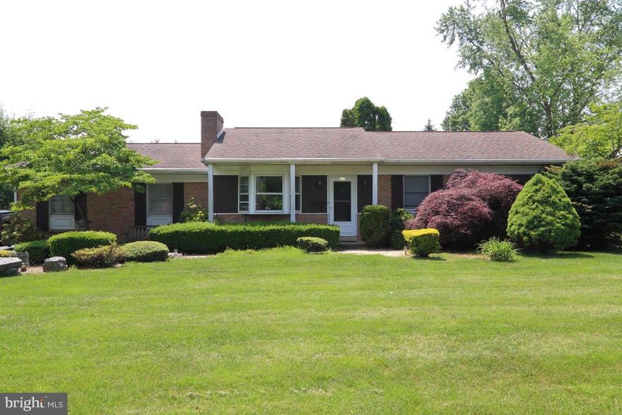 Nice Ranch home in Mount Joy. Finished LL w-4th bedroom and full bath. Oversize garage, 2 zone heating system, fireplace in living room. Take a look! ''Motivated Sellers!''