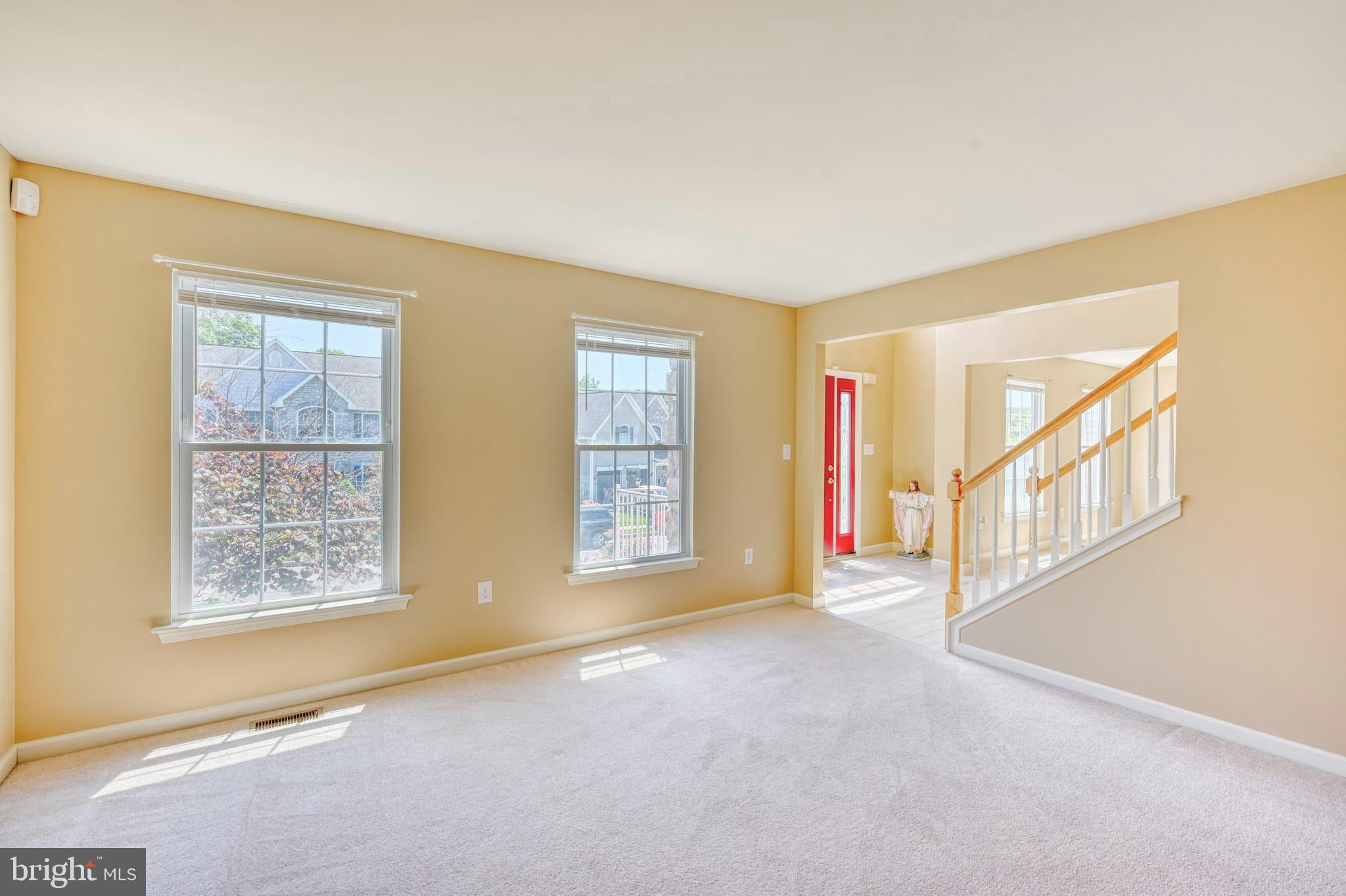 221 LONGVIEW DRIVE