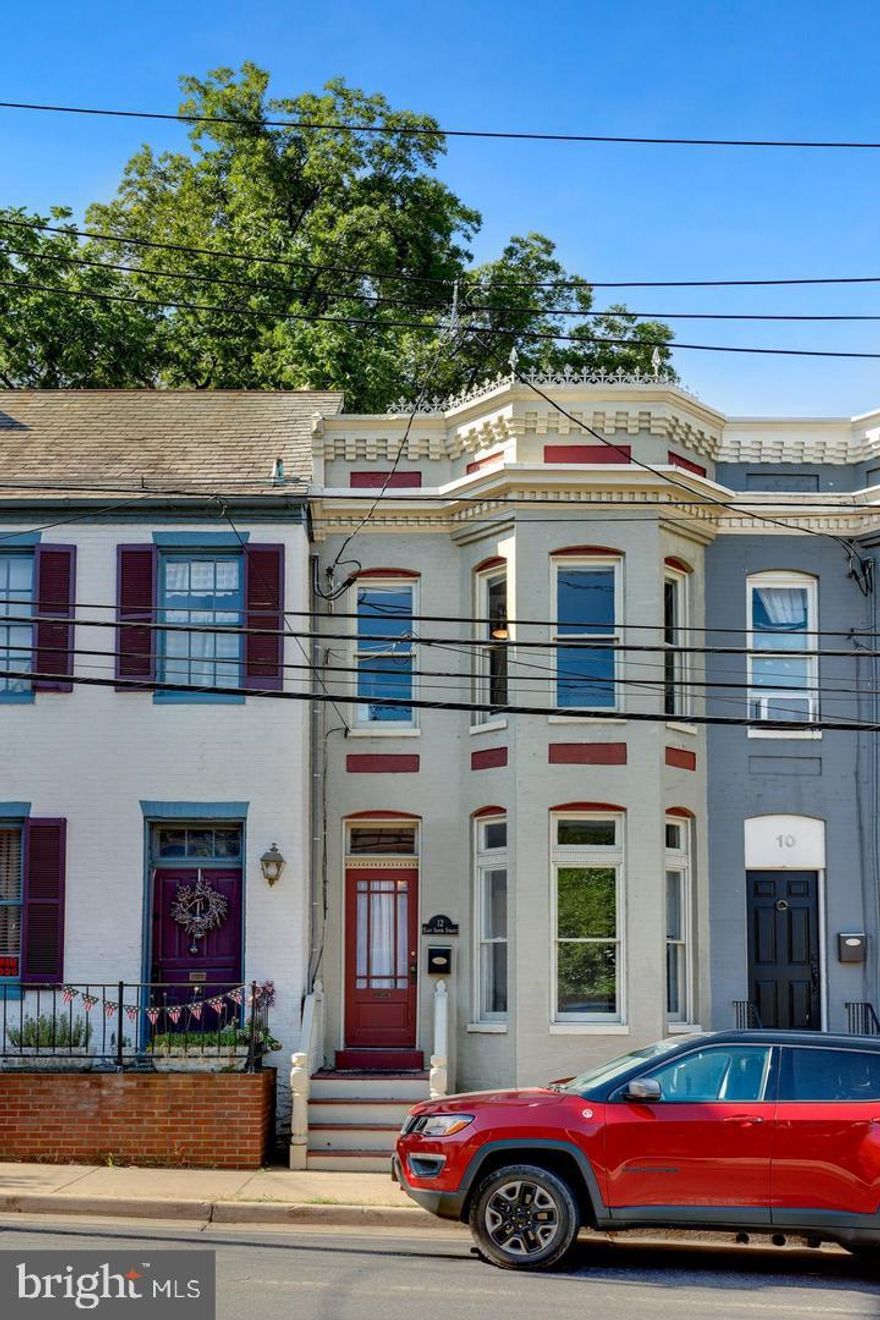 Don't miss this Charming brick townhome just steps away from downtown dining and shops.

Revel in the character with hardwood floors, oversized windows, and exposed brick accent wall. The First floor offers a 4th bedroom with a European bathroom for your versatile needs.

This modern kitchen has lots of natural light and opens to the back patio for extra entertaining space. Upstairs has three bedrooms and a full bath. Save time with your laundry, as it was recently moved up from the basement for convenience.

The third bedroom opens to a balcony overlooking the beautiful mature fenced in yard. Enjoy the ease of basement access with three entrances.

Don't wait, visit today!

Pets ok on a case by case basis

Requirements:
Credit score: 680+
Income: 3 times rent
No negative rental history
All applicants 18+ MUST apply
No pets

**ATTENTION**:
We do not ask people to submit rental applications in order to see properties. Do not submit applications on systems that we do not authorize. Beware of scams!