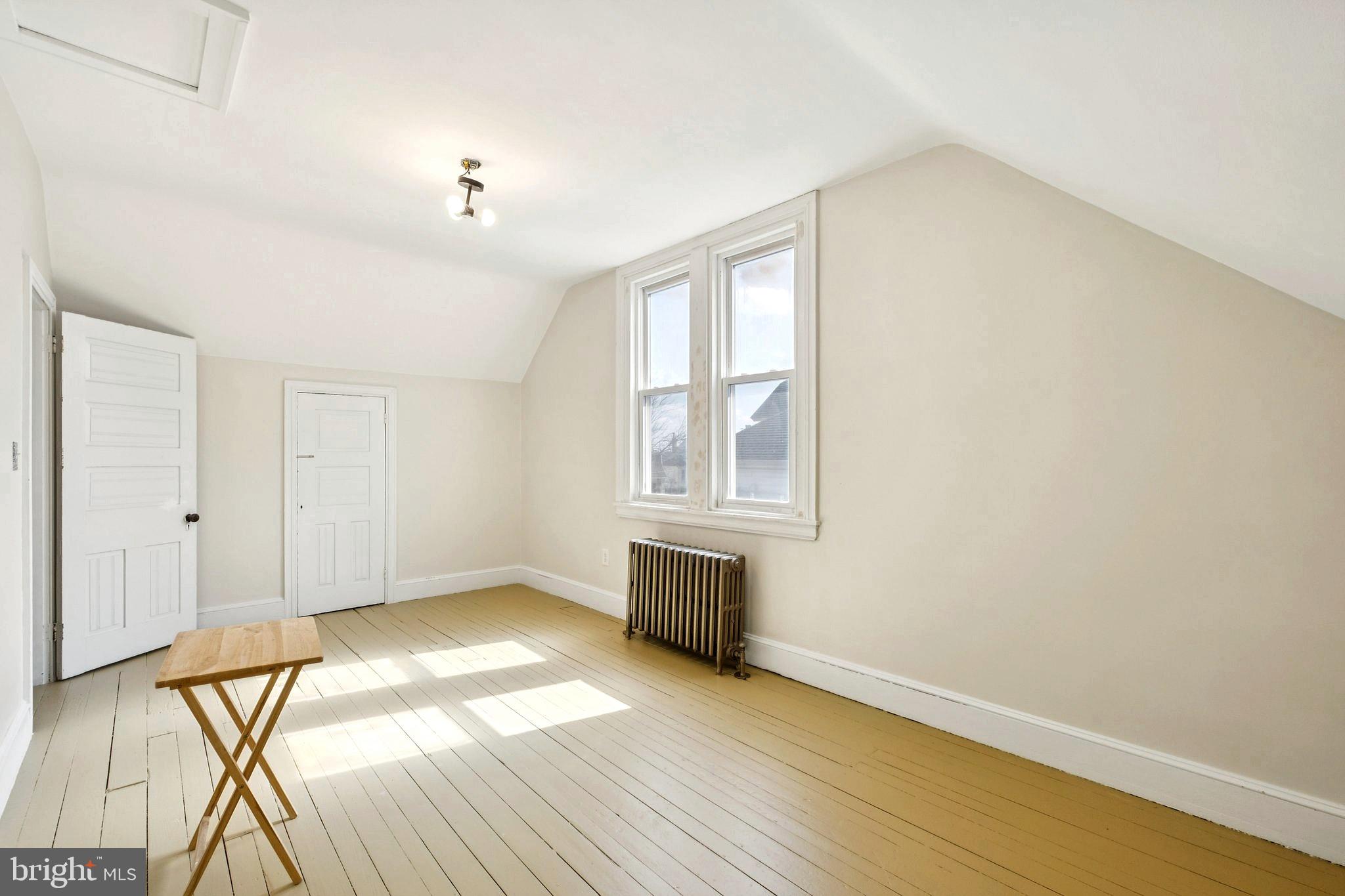 GERMANTOWN (EAST) - Residential