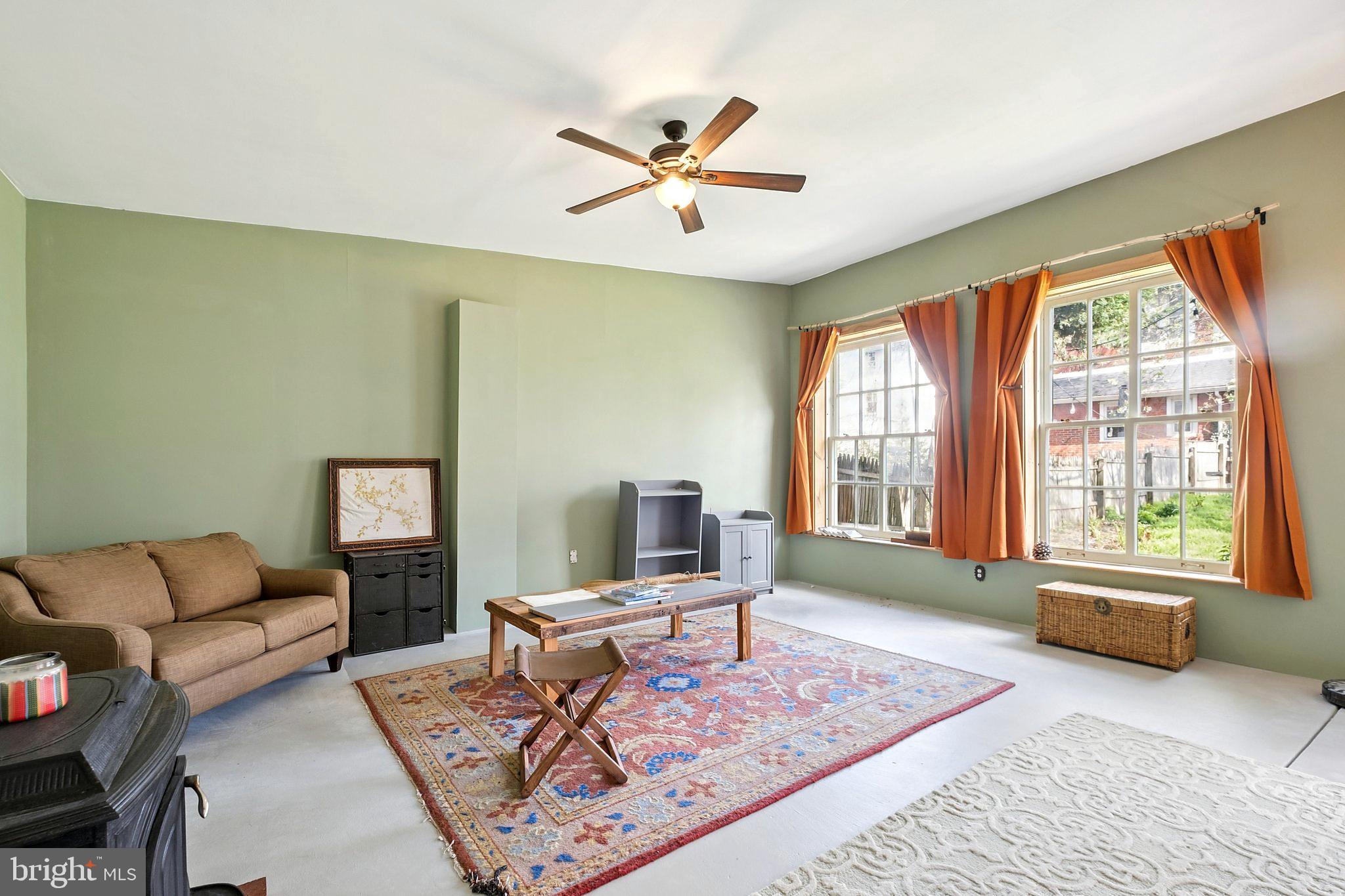 GERMANTOWN (EAST) - Residential