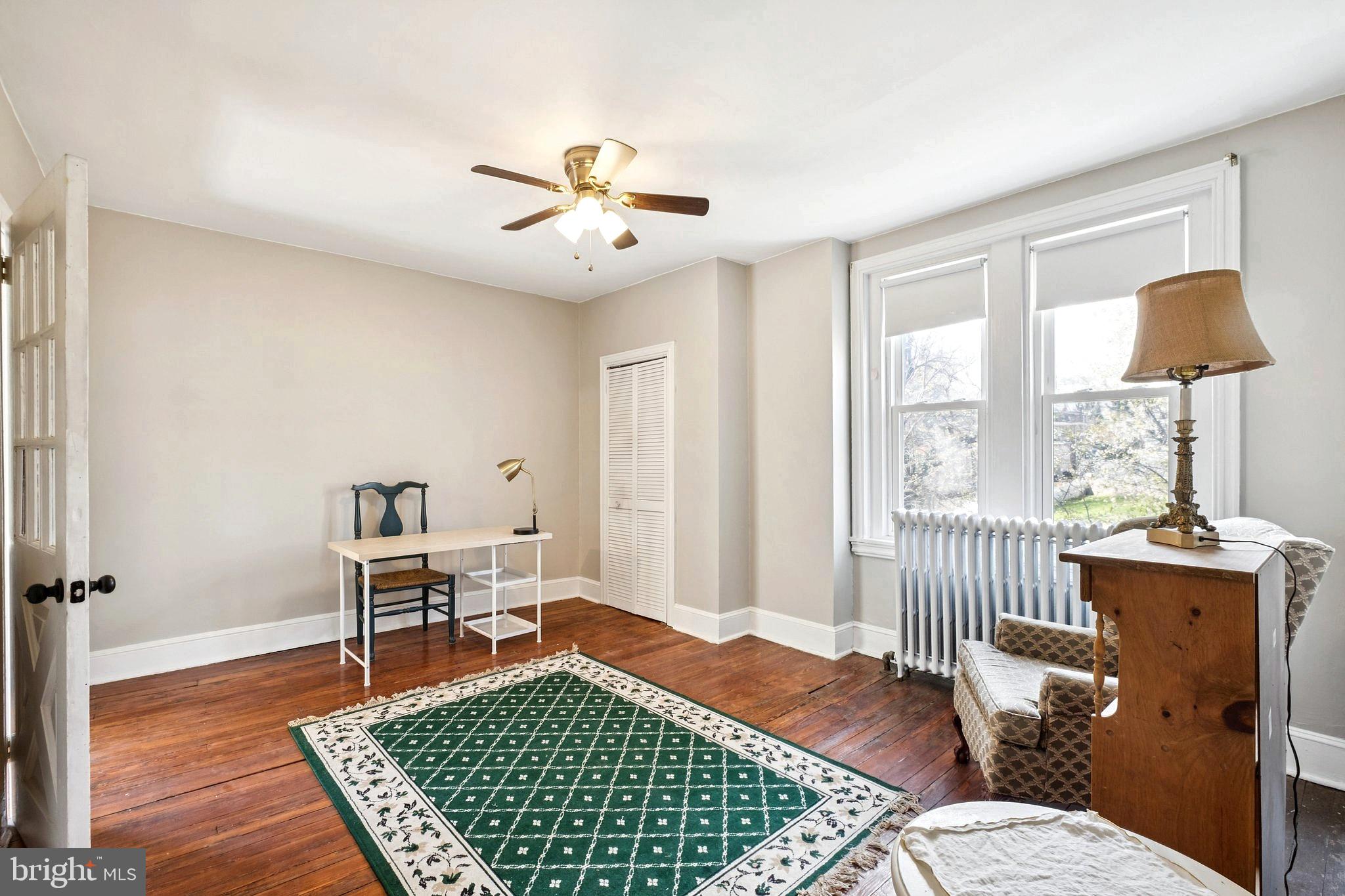 GERMANTOWN (EAST) - Residential