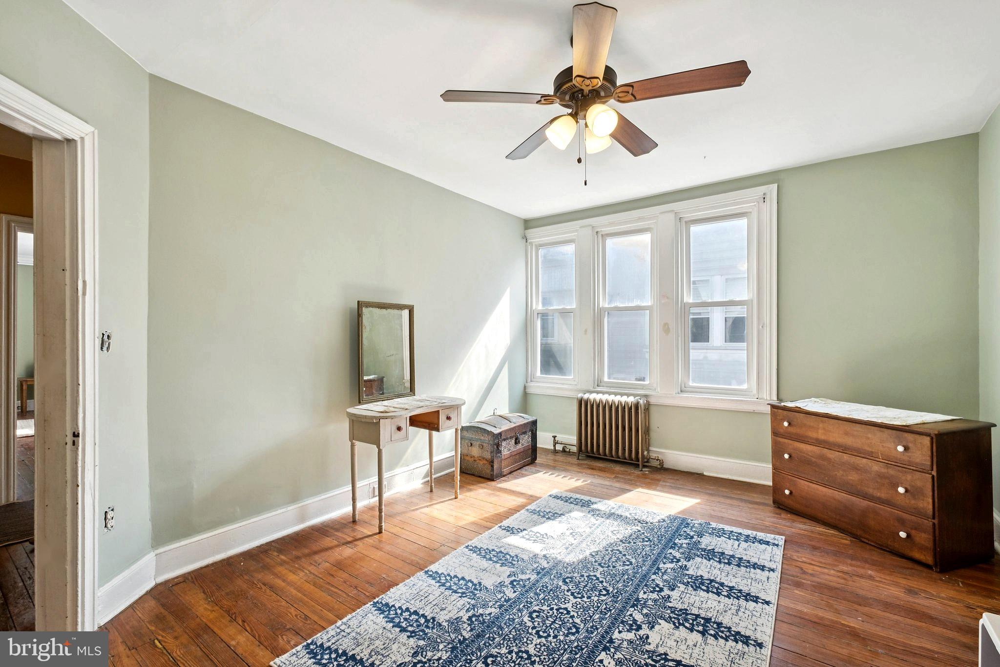 GERMANTOWN (EAST) - Residential