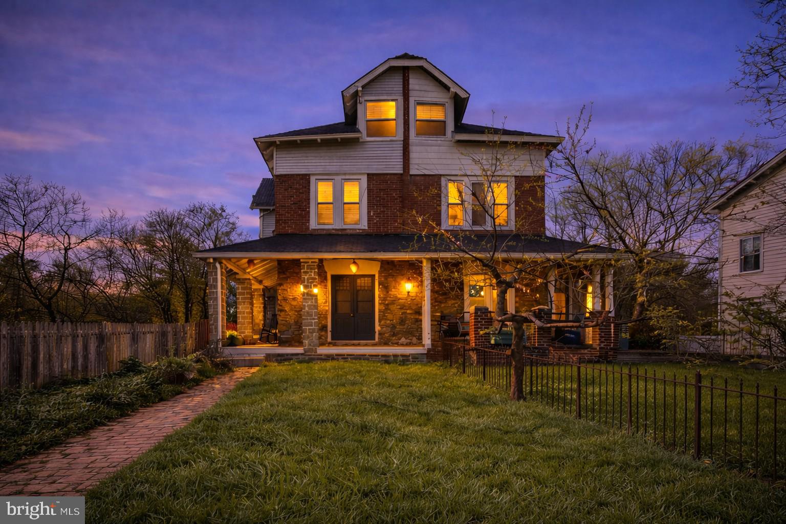 GERMANTOWN (EAST) - Residential