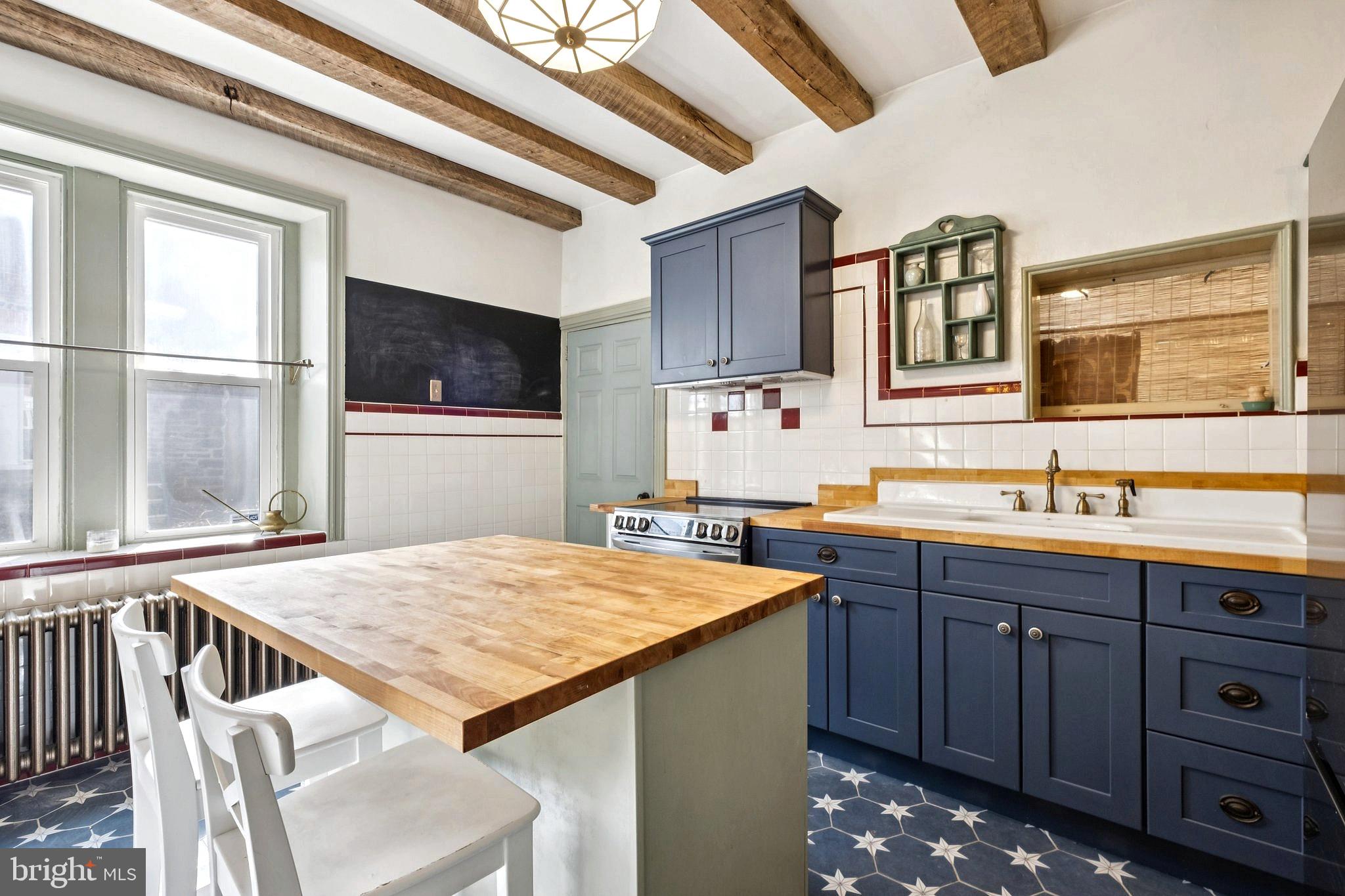 GERMANTOWN (EAST) - Residential