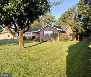 24 SPRINGFIELD LANE