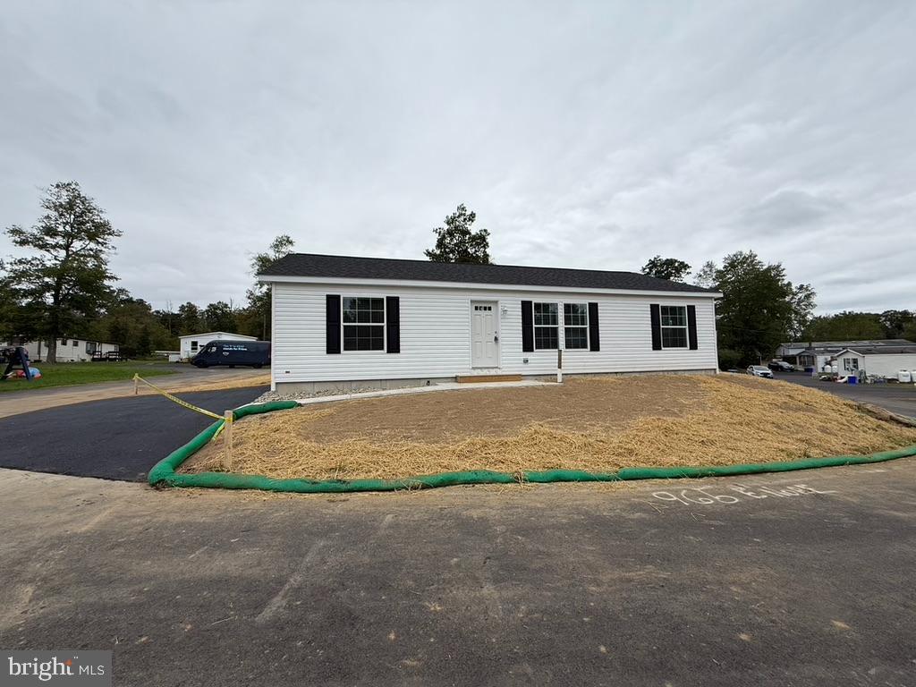 GREEN TOP MHP - Residential