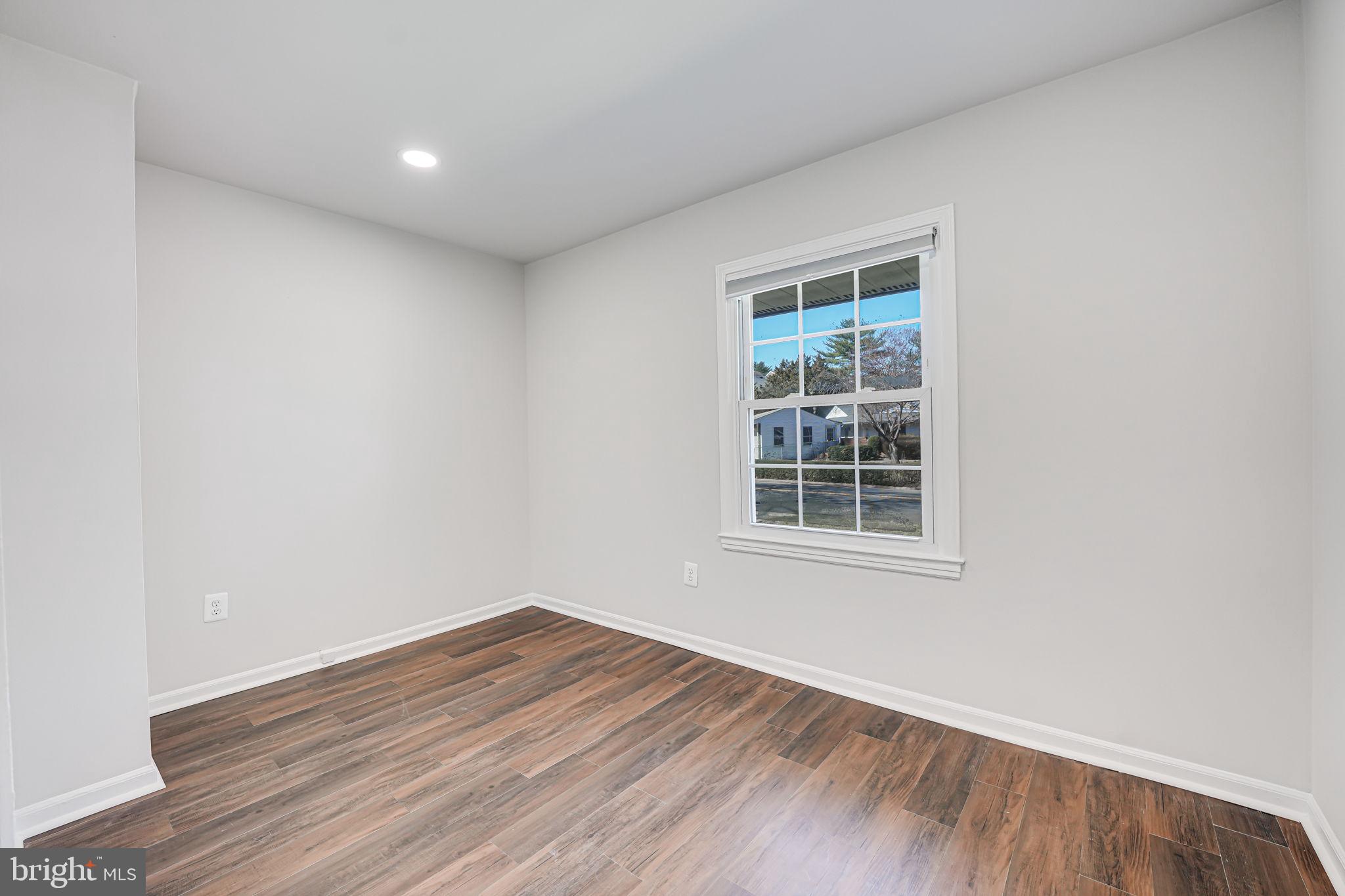 STERLING  PARK - Residential