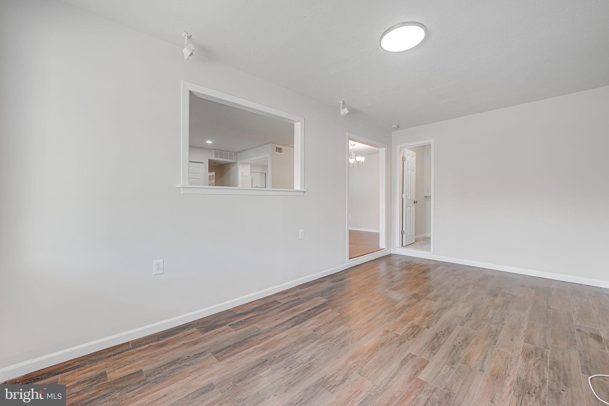 STERLING  PARK - Residential