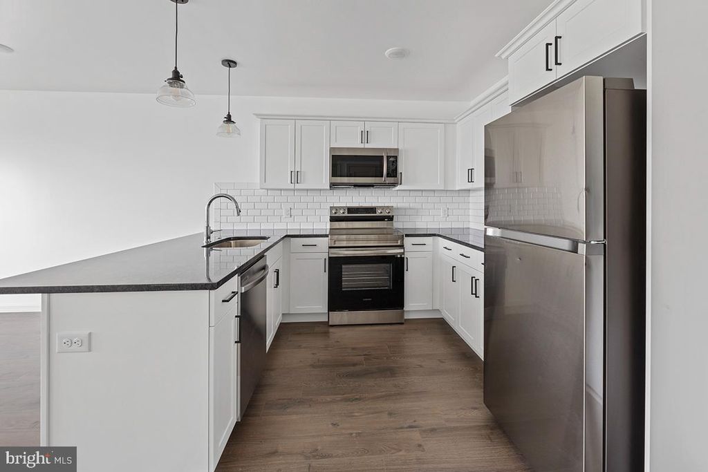 Photo of 404 Fountain Street #206, PHILADELPHIA, PA 19128 (MLS # PAPH2552162)