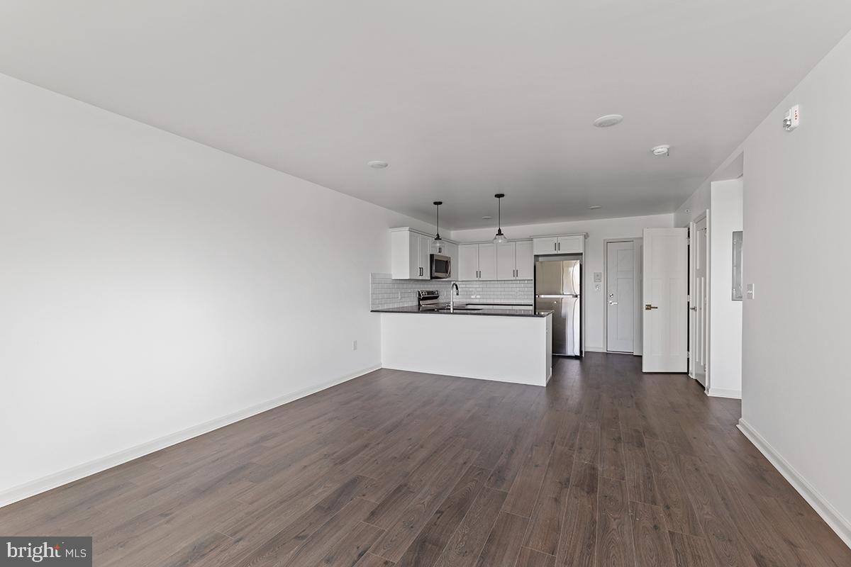 ROXBOROUGH - Residential Lease