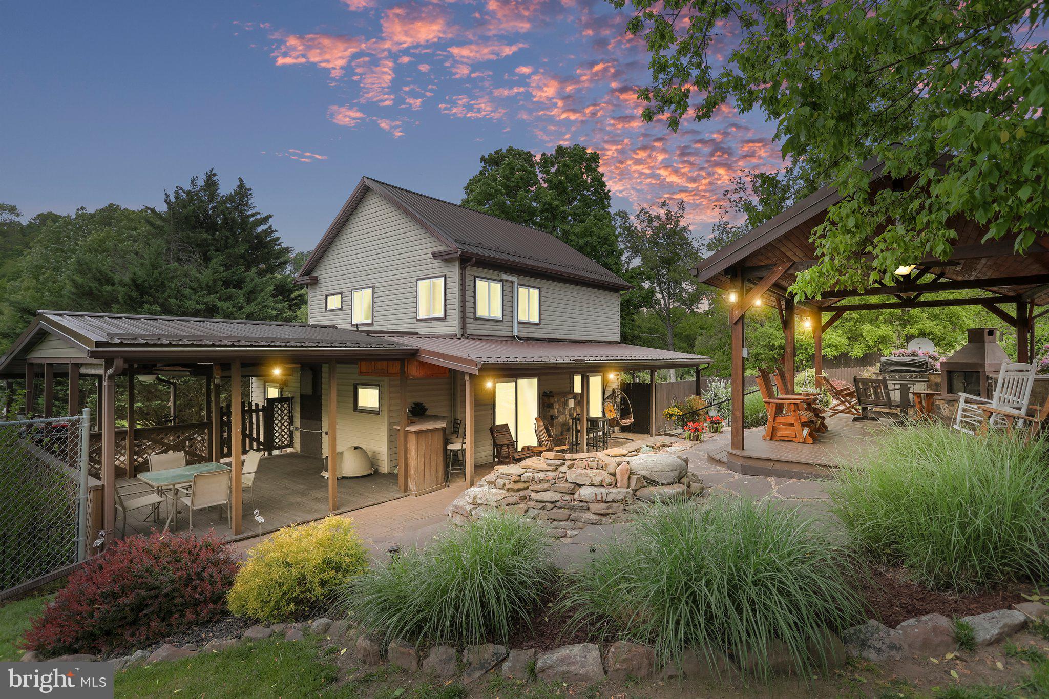 SLEEPY CREEK ORCHARD - Residential