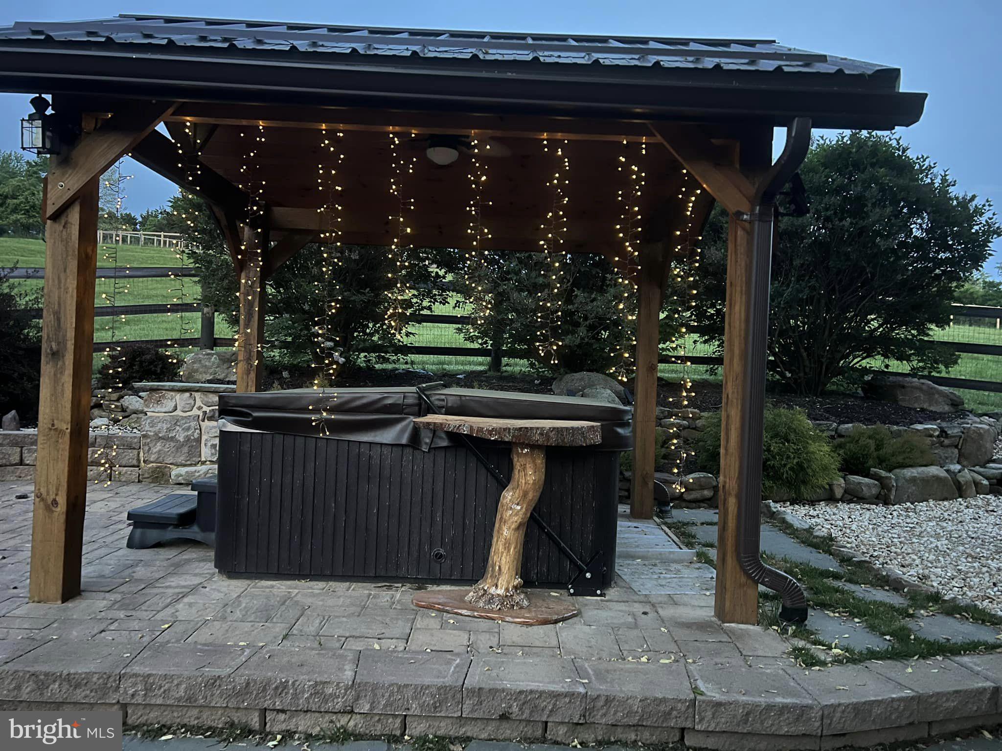 SLEEPY CREEK ORCHARD - Residential