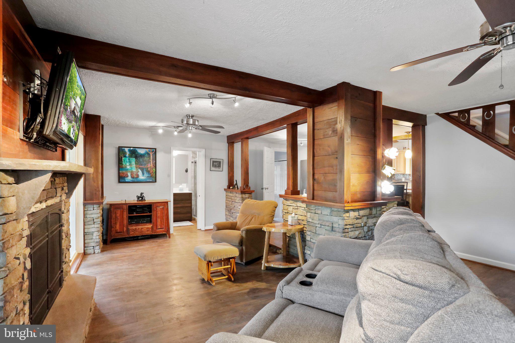 SLEEPY CREEK ORCHARD - Residential