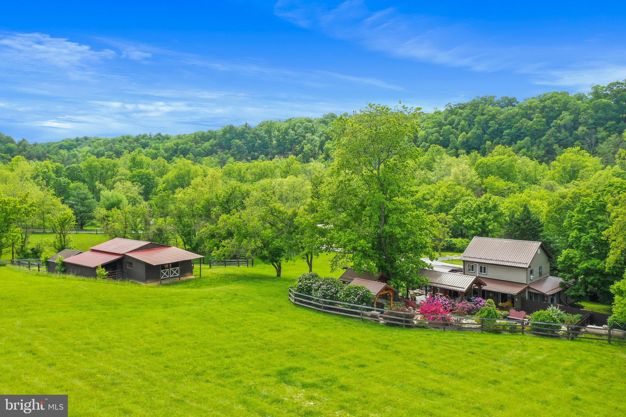 SLEEPY CREEK ORCHARD - Residential