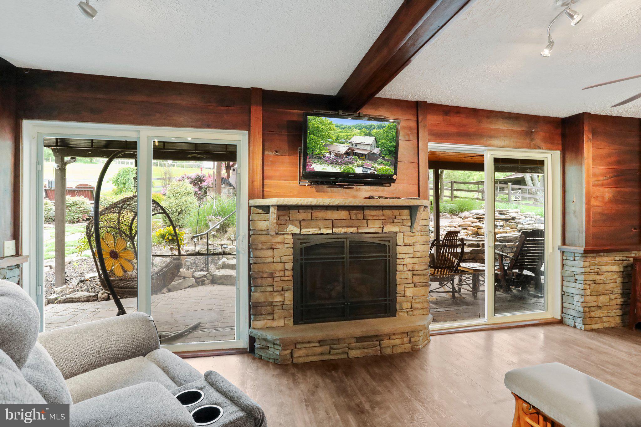 SLEEPY CREEK ORCHARD - Residential