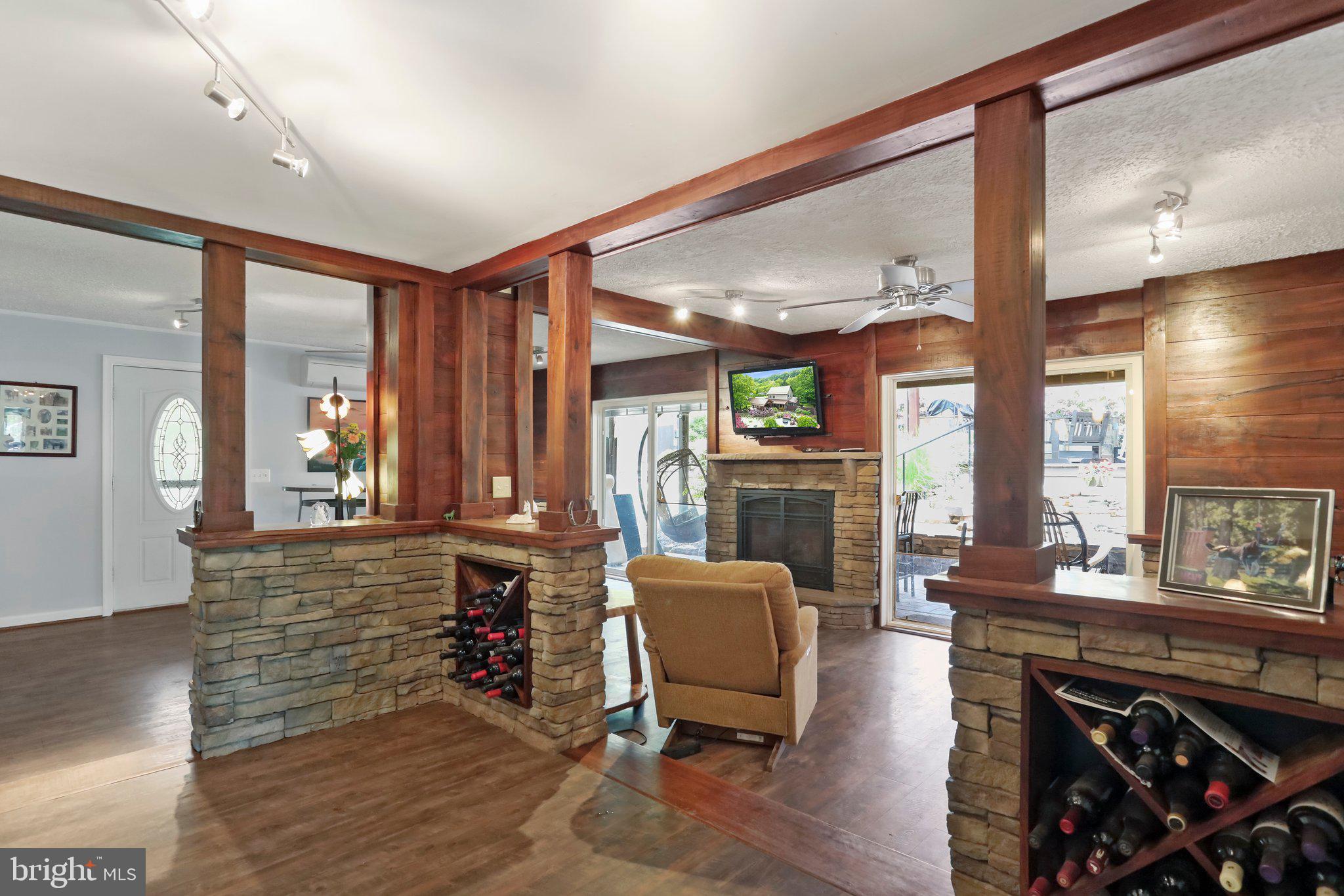 SLEEPY CREEK ORCHARD - Residential