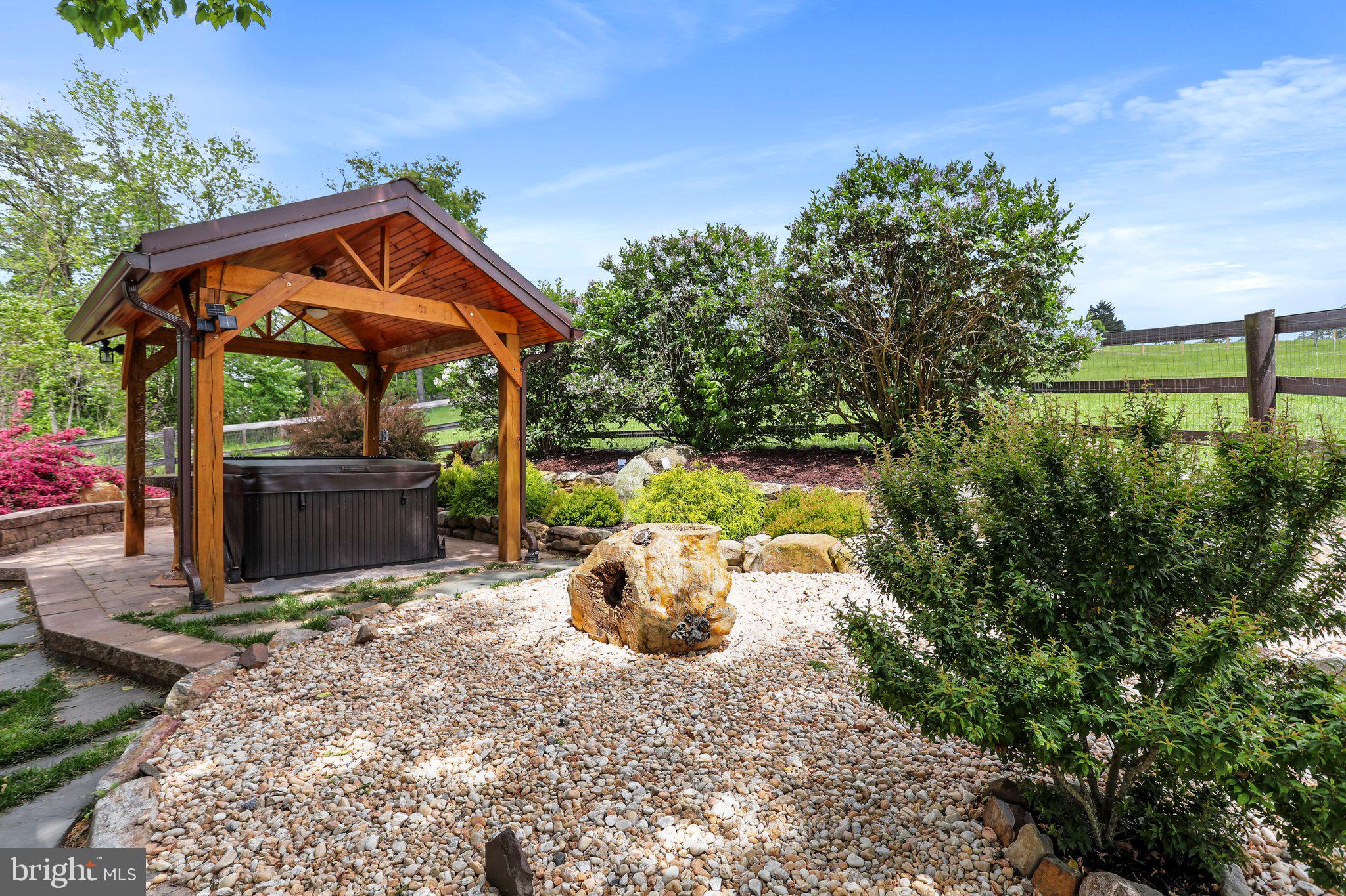 SLEEPY CREEK ORCHARD - Residential