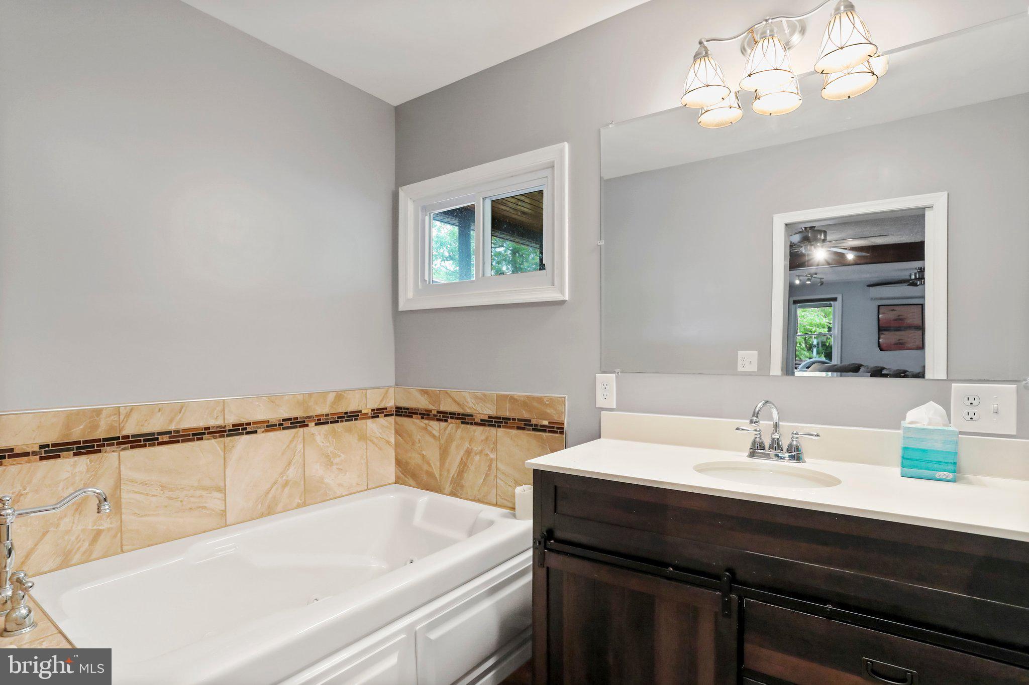 SLEEPY CREEK ORCHARD - Residential