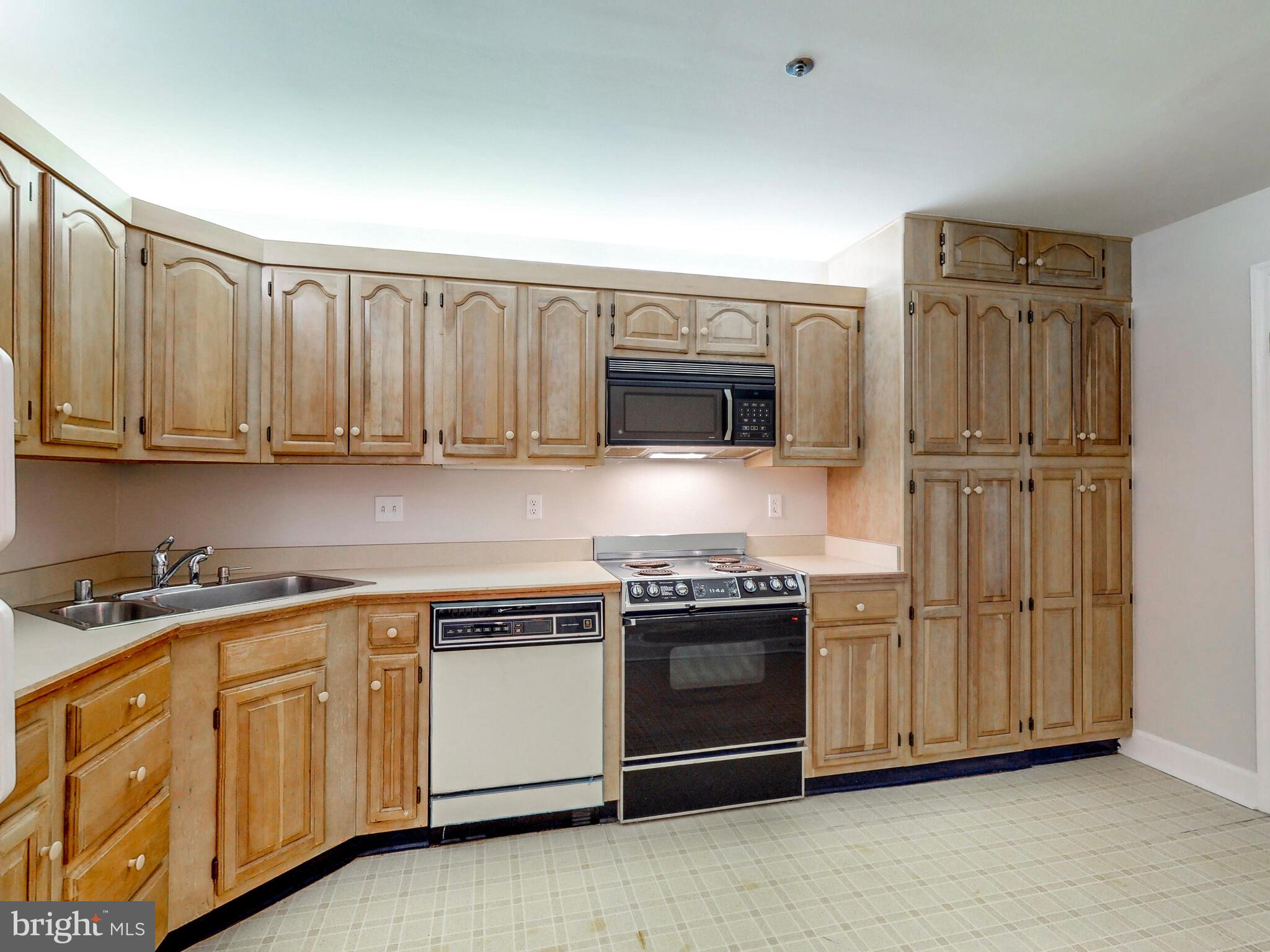 BRIGHTWOOD - Residential