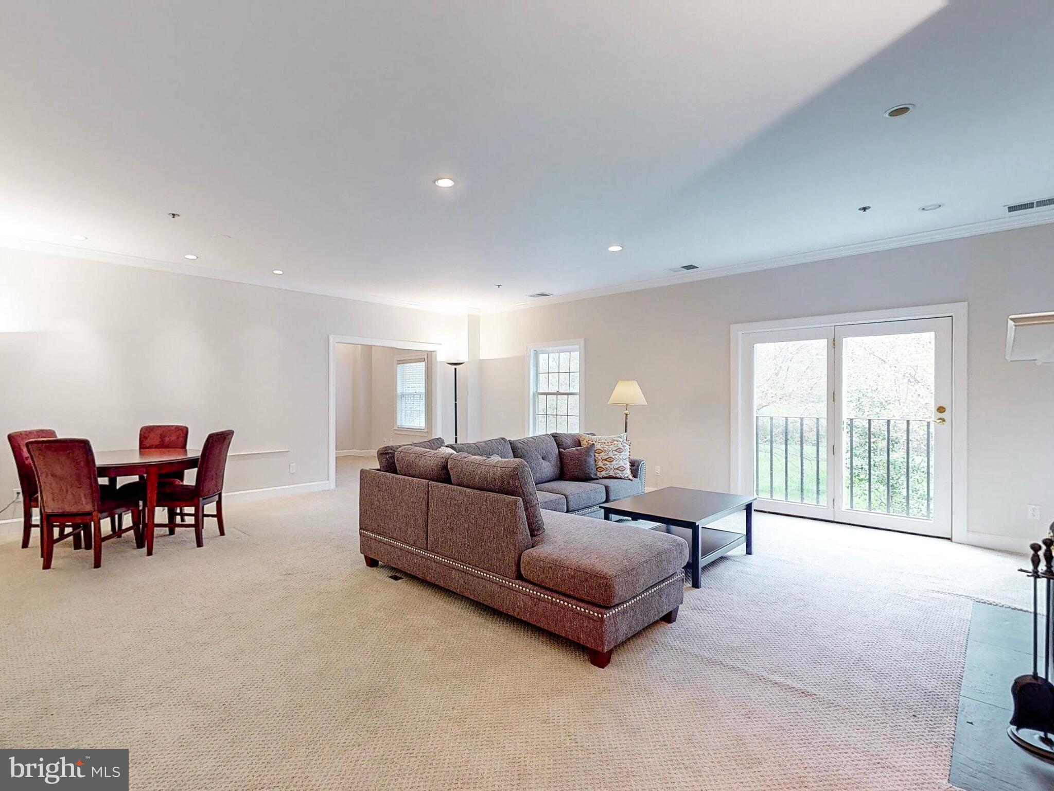 205 BRIGHTWOOD CLUB DRIVE 205