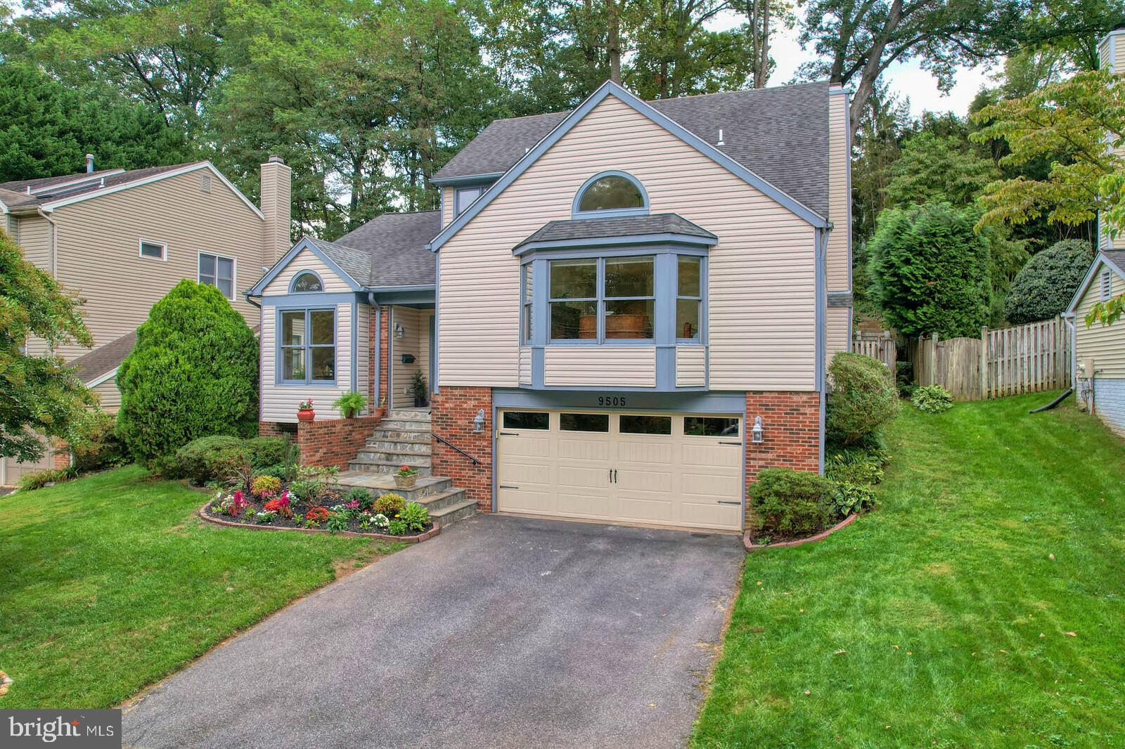 WOODSIDE FOREST - Residential