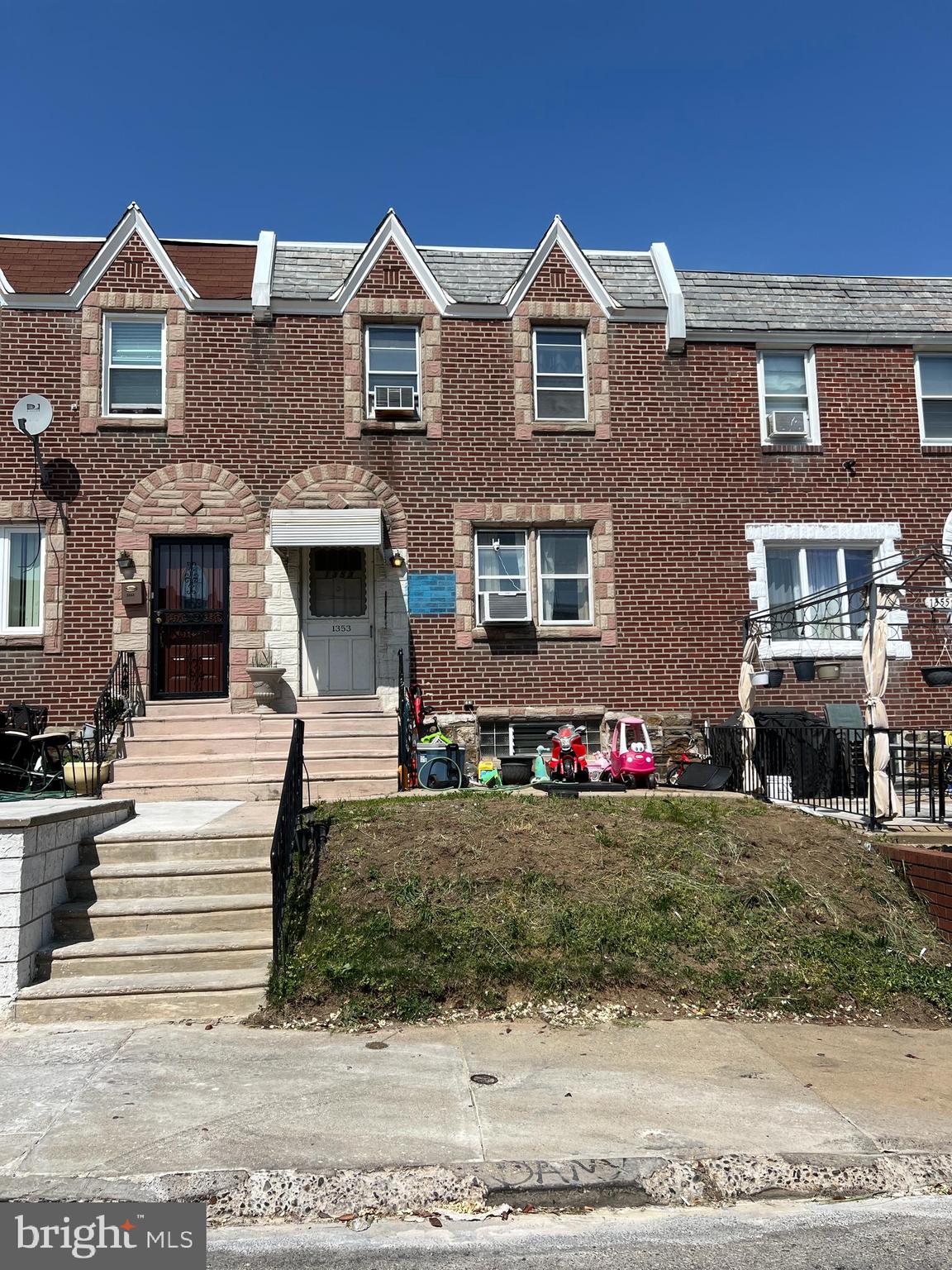 CASTOR GARDENS - Residential