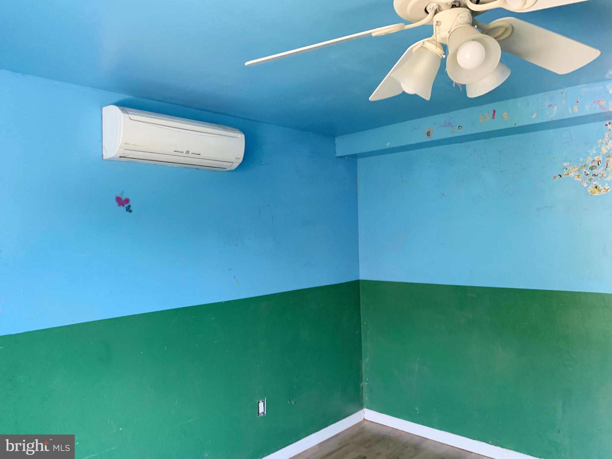 ROLAND TERRACE - Residential