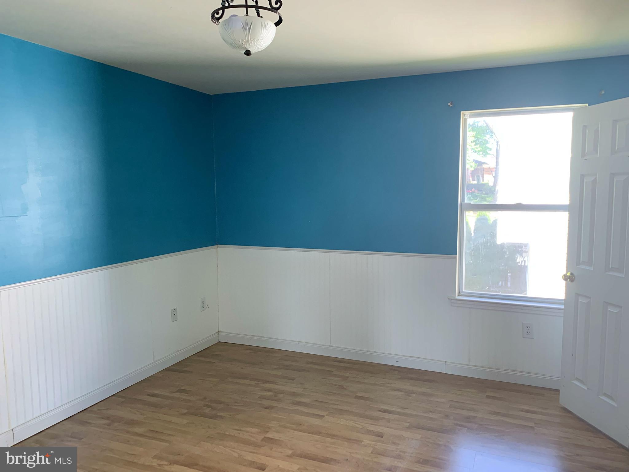 ROLAND TERRACE - Residential