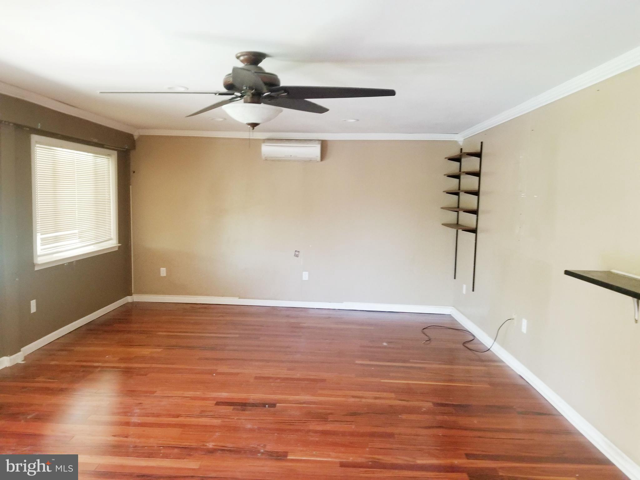 ROLAND TERRACE - Residential