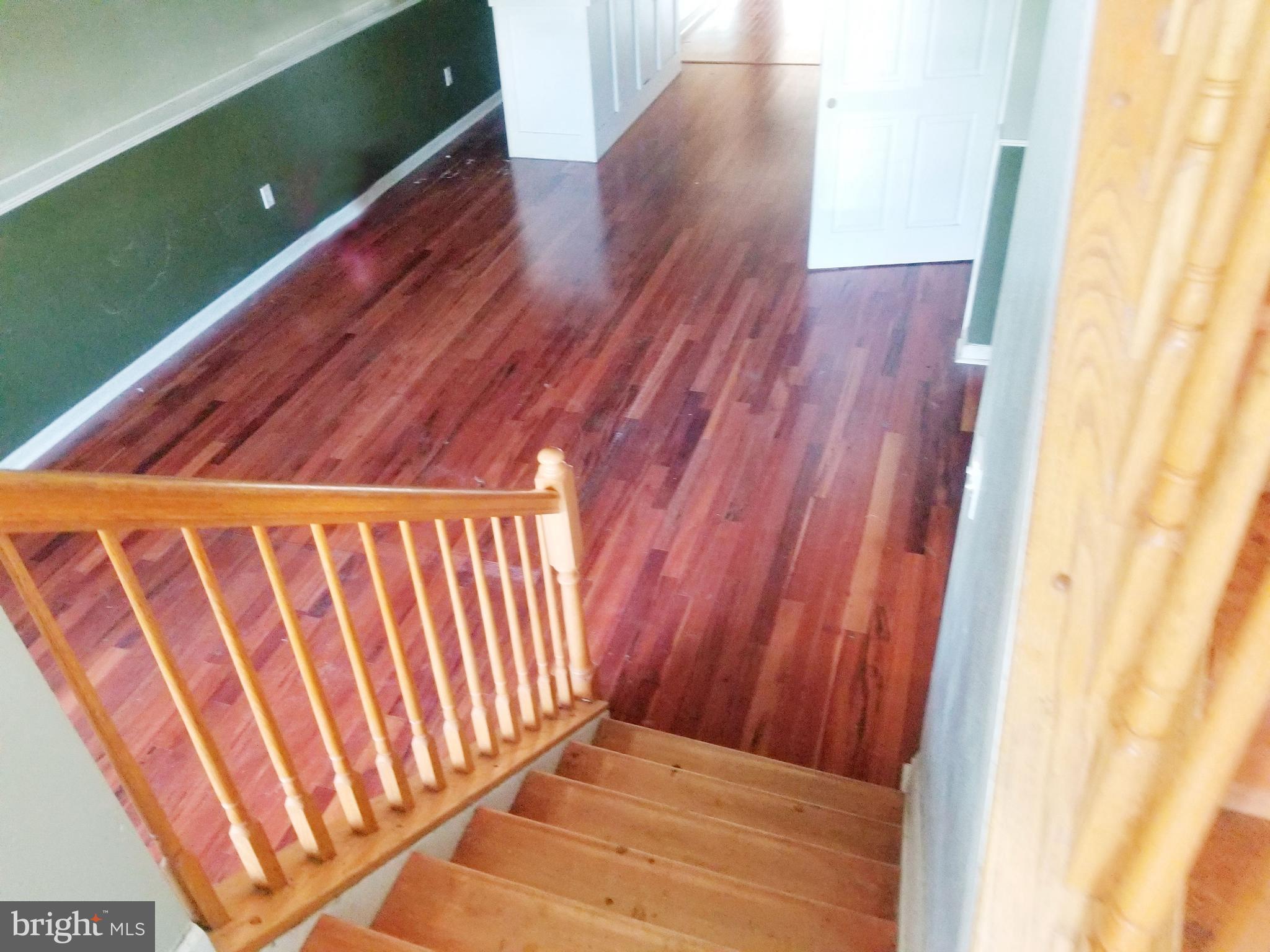 ROLAND TERRACE - Residential