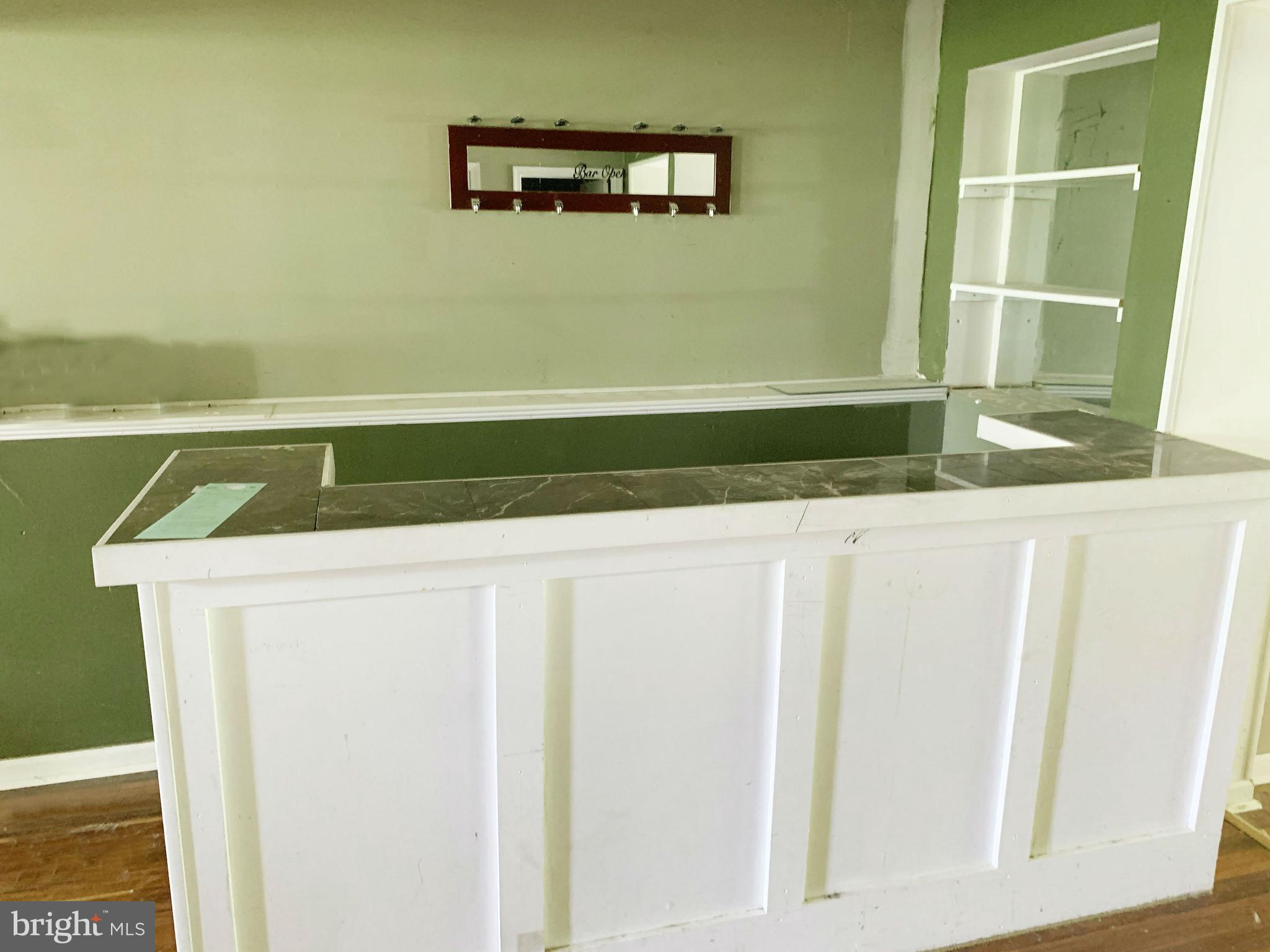 ROLAND TERRACE - Residential