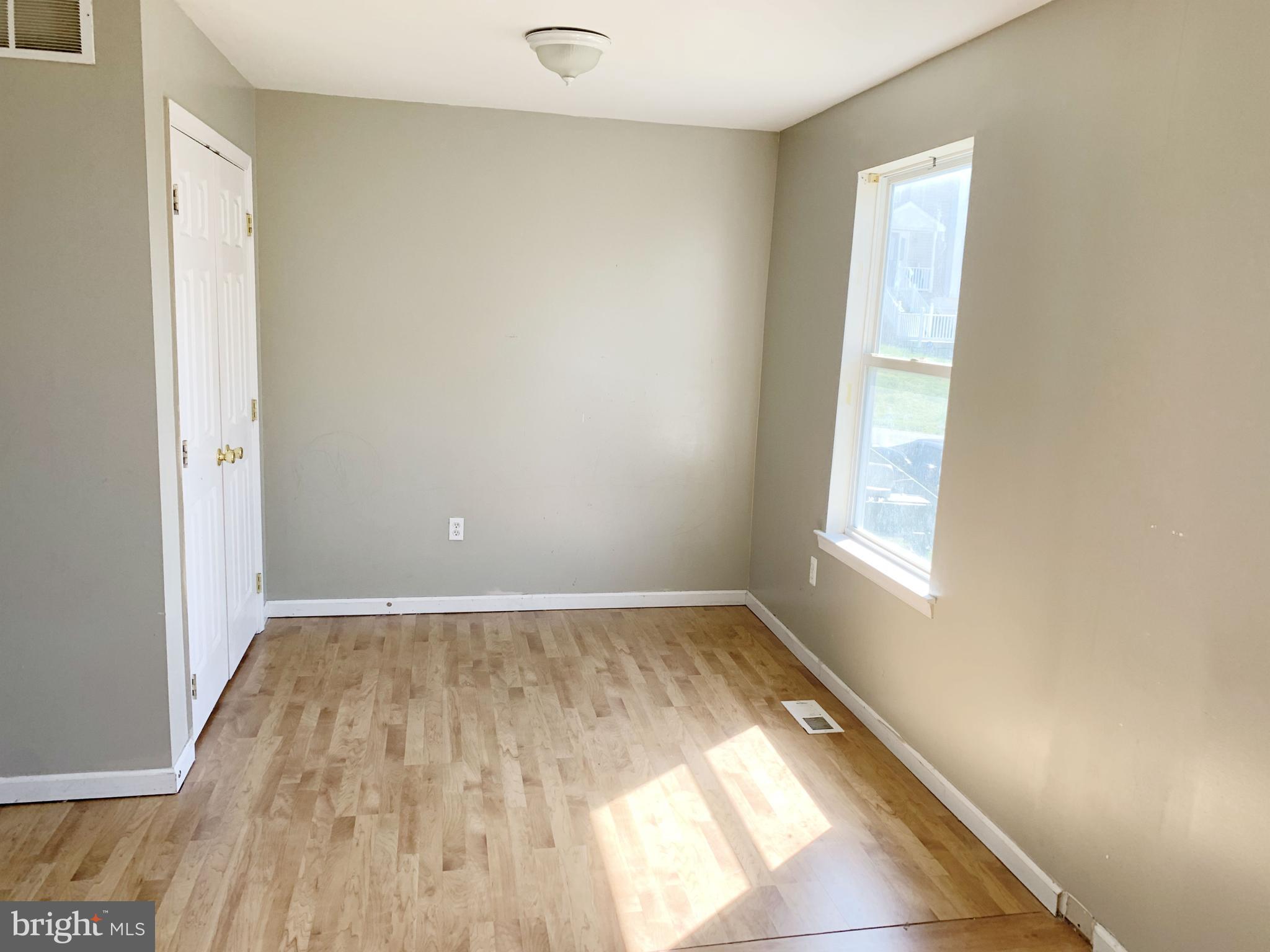 ROLAND TERRACE - Residential