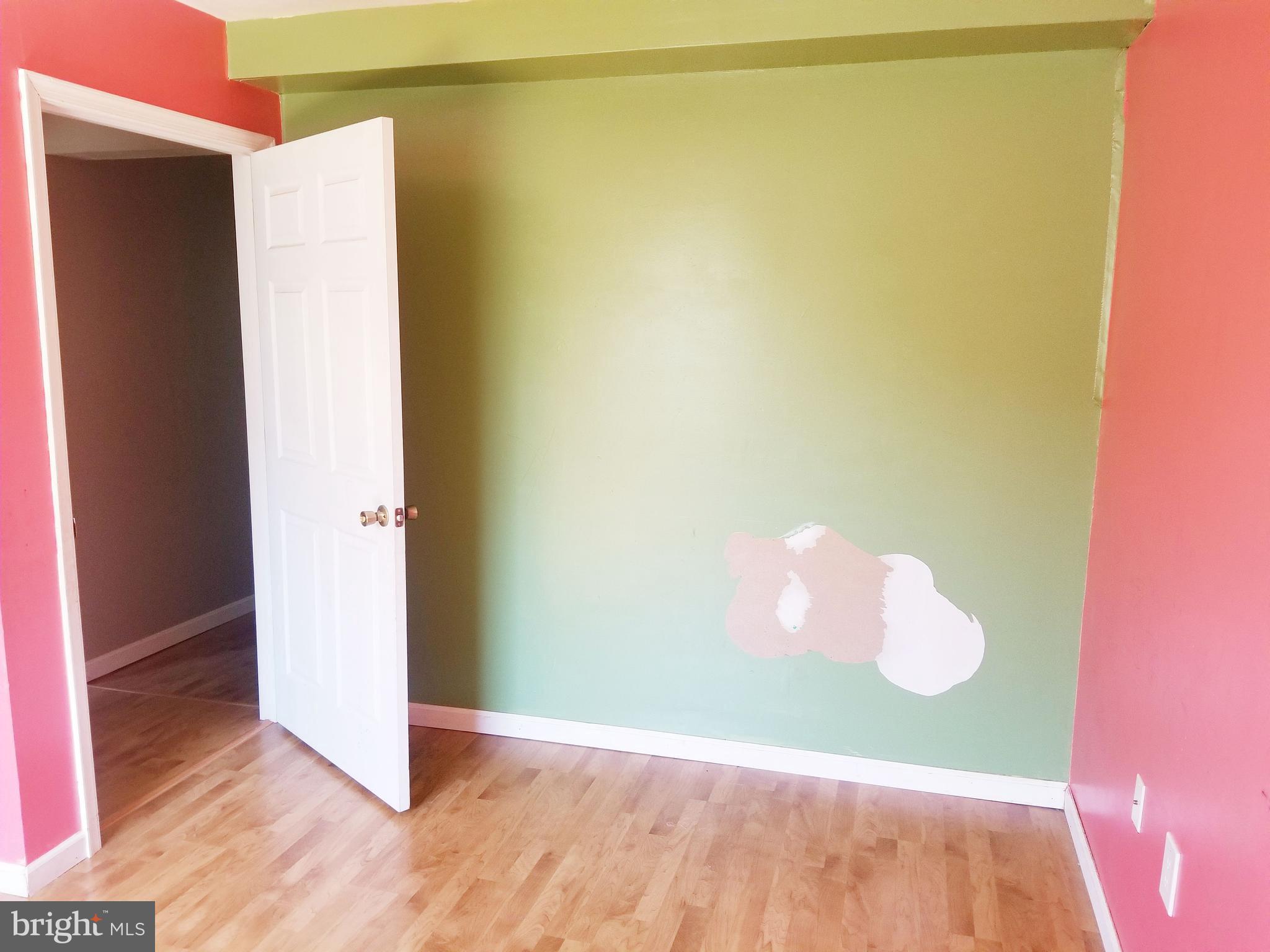 ROLAND TERRACE - Residential