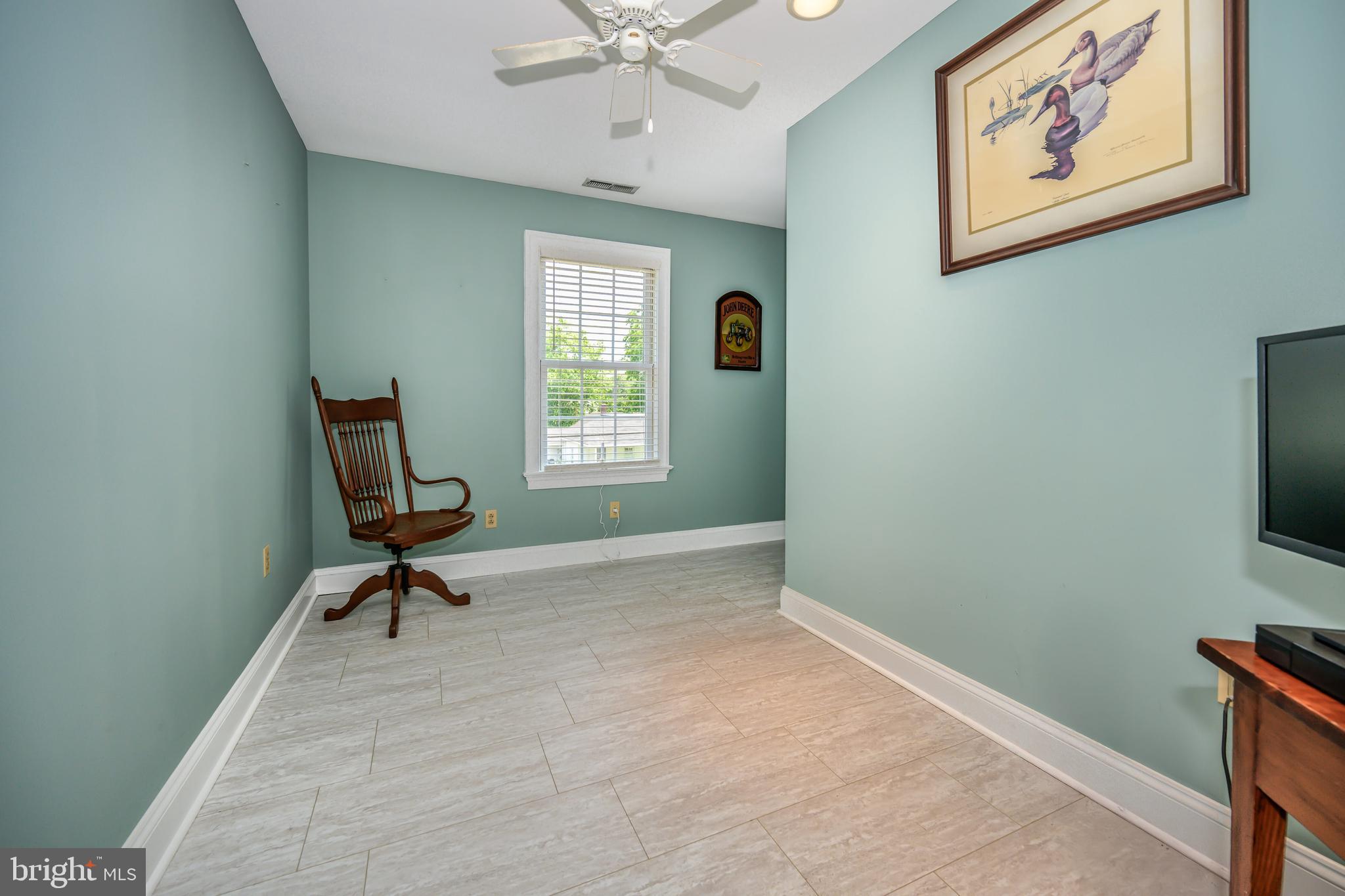 EASTON - Residential