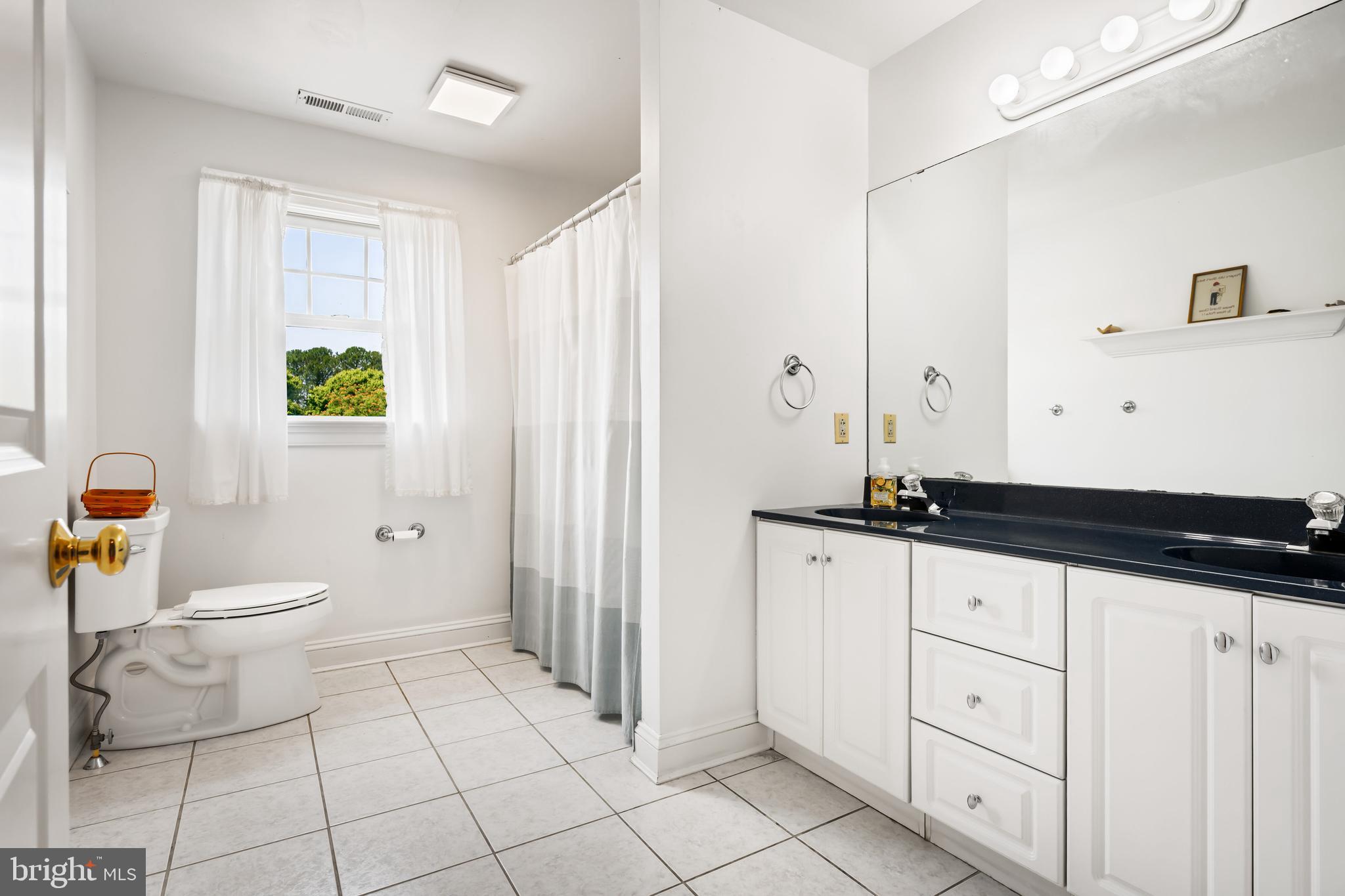 EASTON - Residential