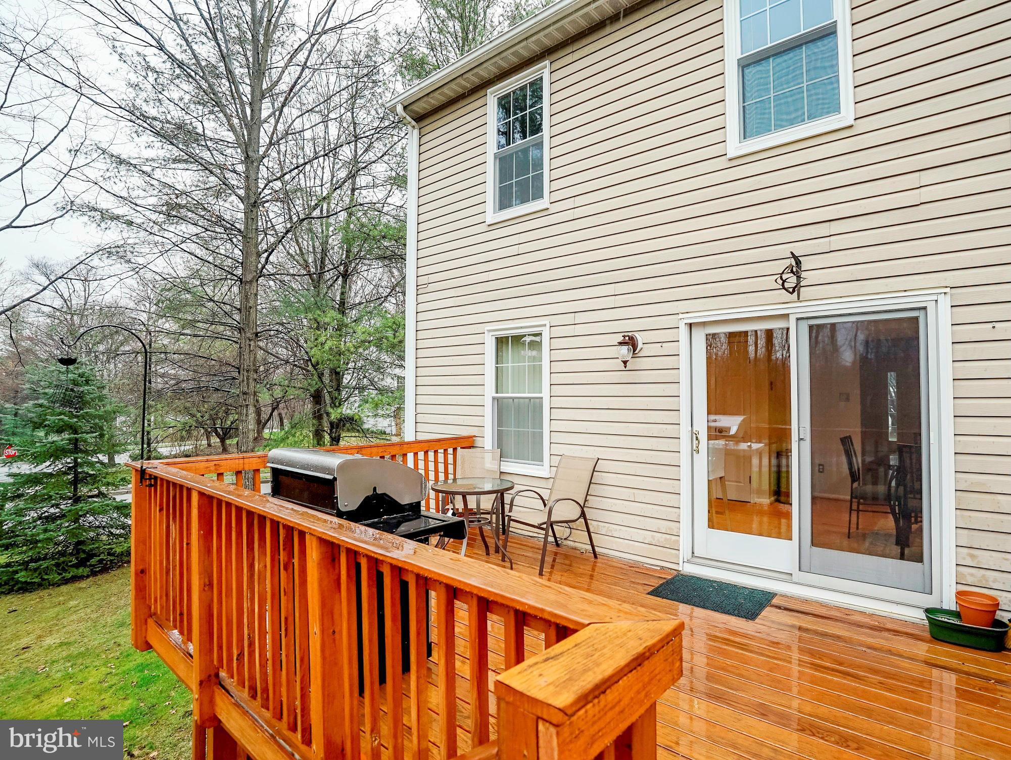 VILLAGE OF HICKORY RIDGE - Residential