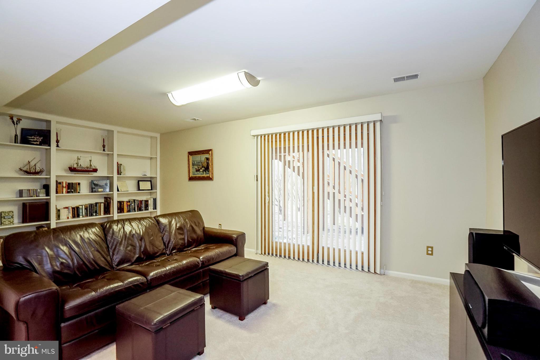 VILLAGE OF HICKORY RIDGE - Residential