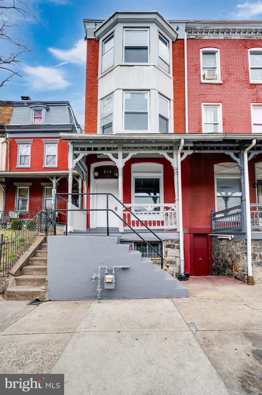 Welcome to 513 N 8th St. This unique home is a definite must see. It has been freshly updated throughout with features such as a new bathroom, updated lighting, updated flooring, updated kitchen, and fresh paint. A unique feature of this home is the two full kitchens! With 6 bedrooms, 2 full bathrooms, and 2 kitchens this house is perfect for two family living. Contact us to schedule your private showing today.