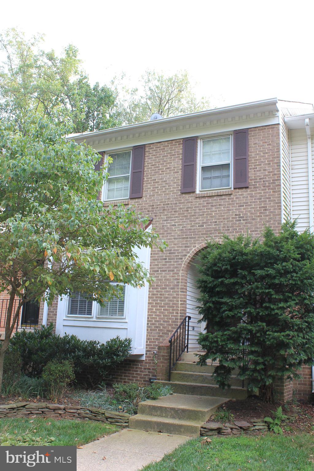 RUNNYMEADE - Residential Lease