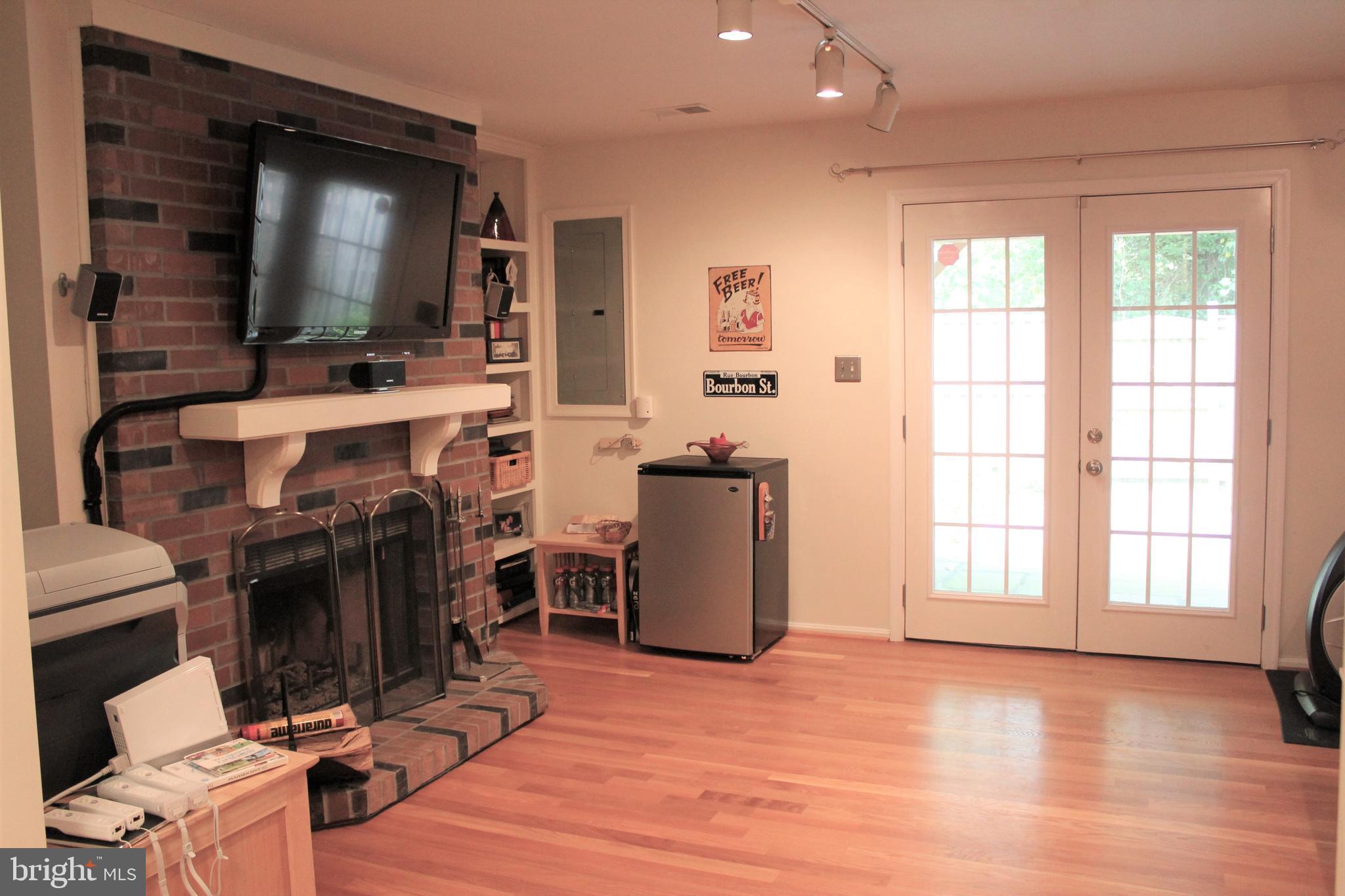 RUNNYMEADE - Residential Lease