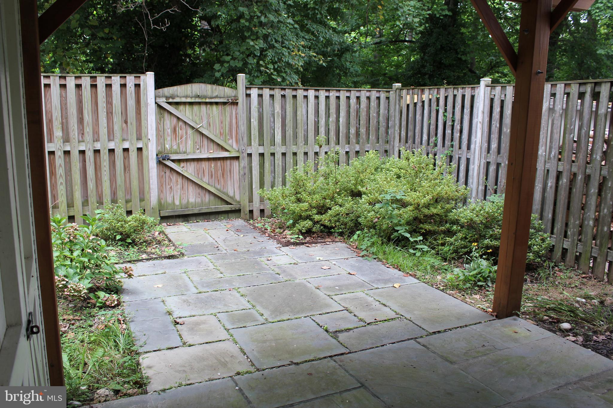 RUNNYMEADE - Residential Lease