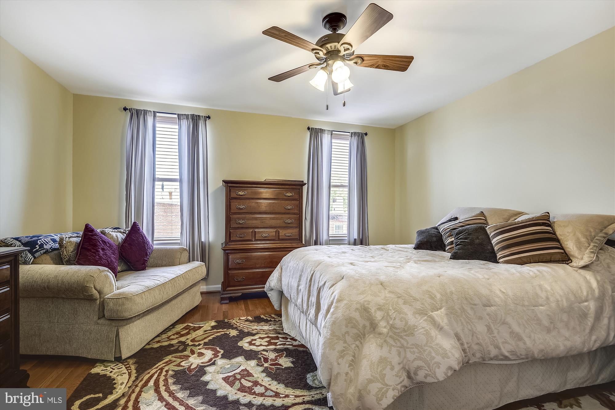 CHARLES NORTH - Residential