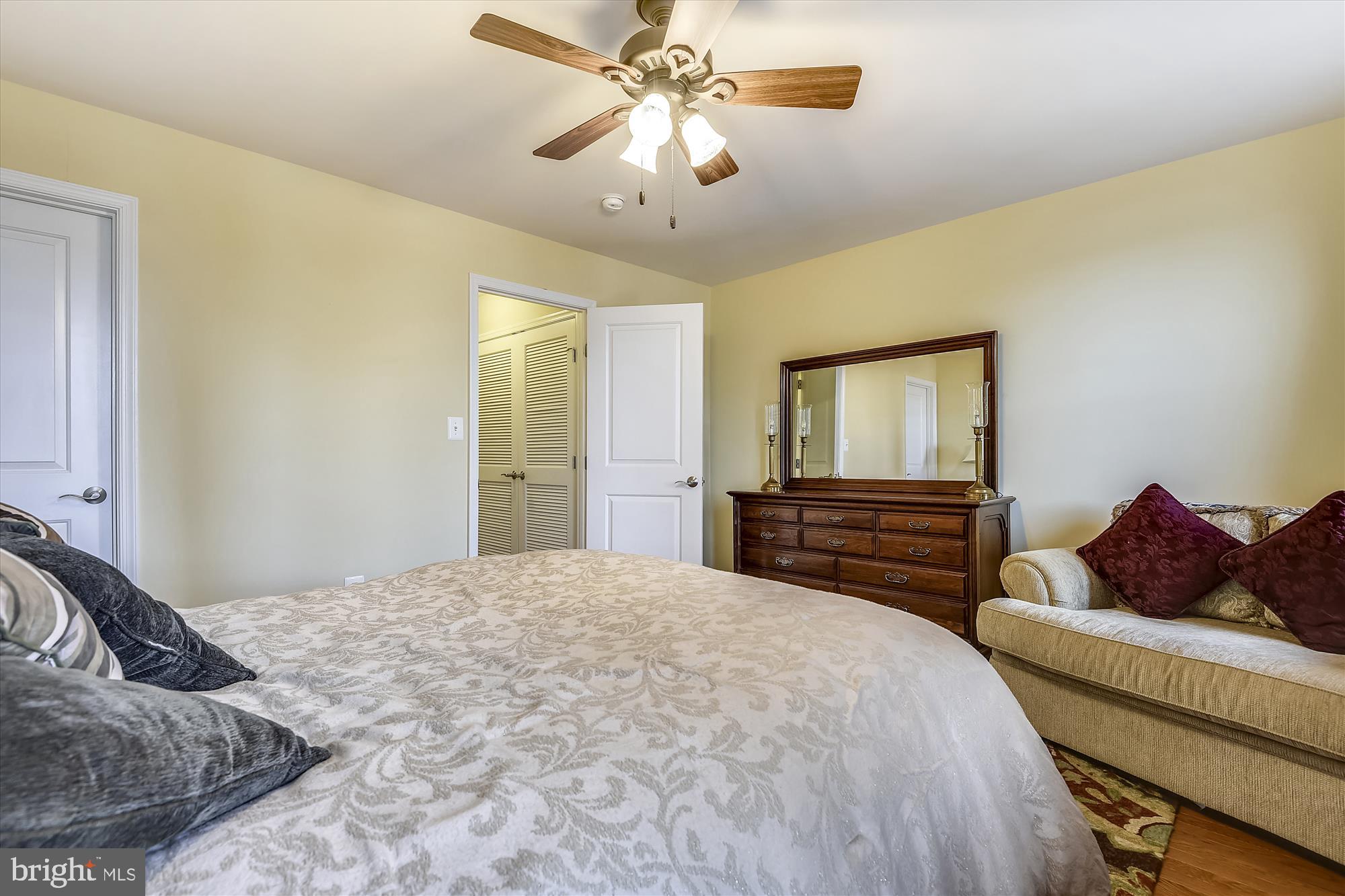 CHARLES NORTH - Residential