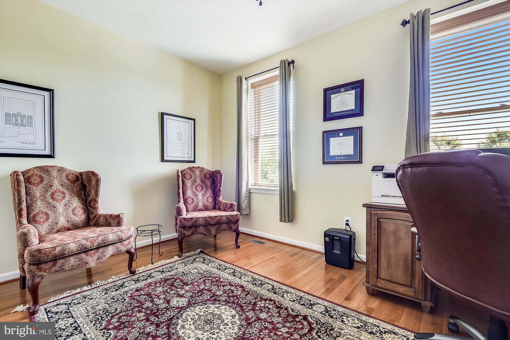 CHARLES NORTH - Residential