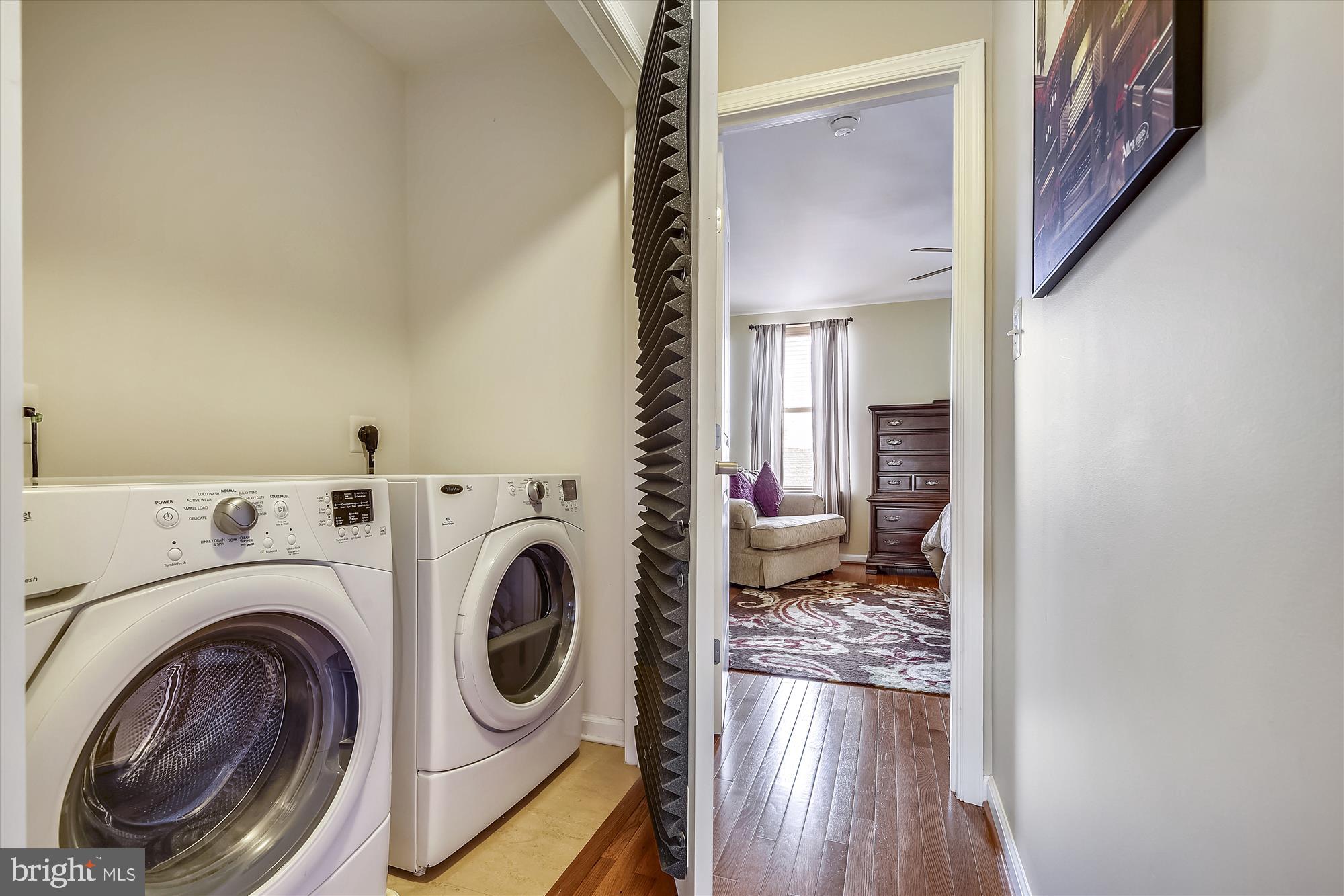 CHARLES NORTH - Residential