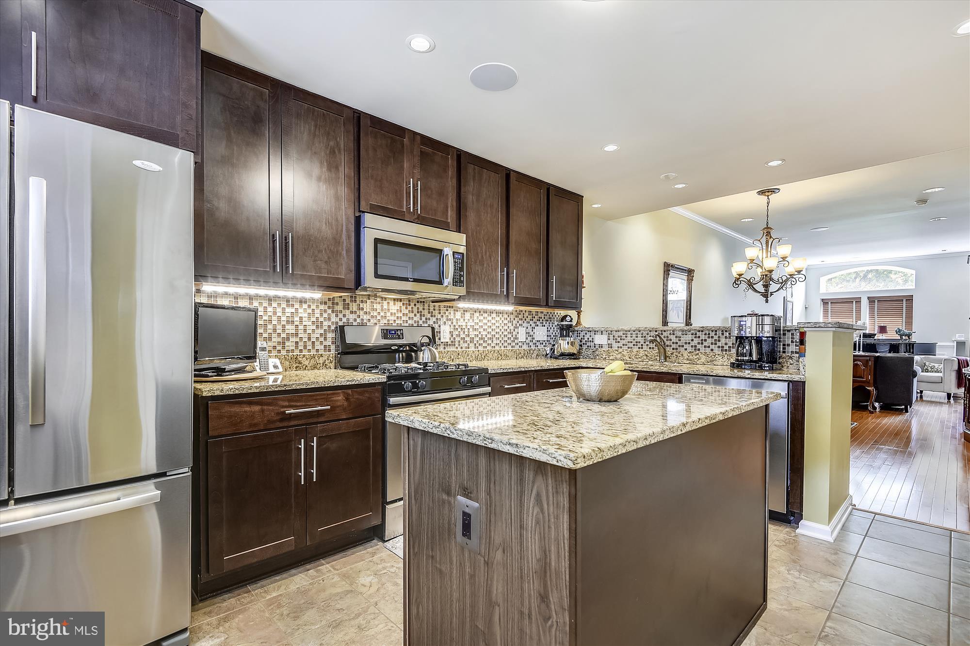 CHARLES NORTH - Residential