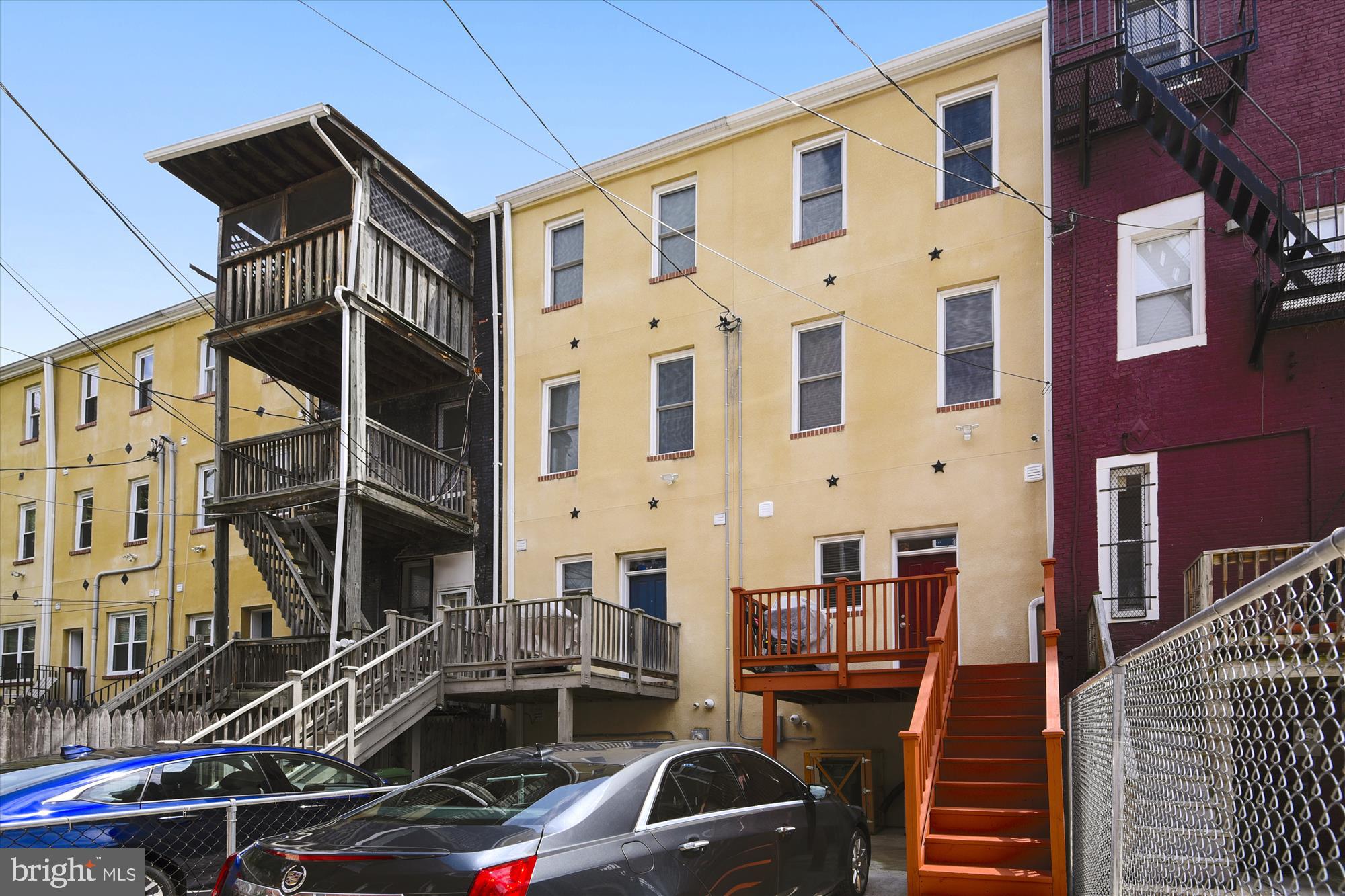 CHARLES NORTH - Residential