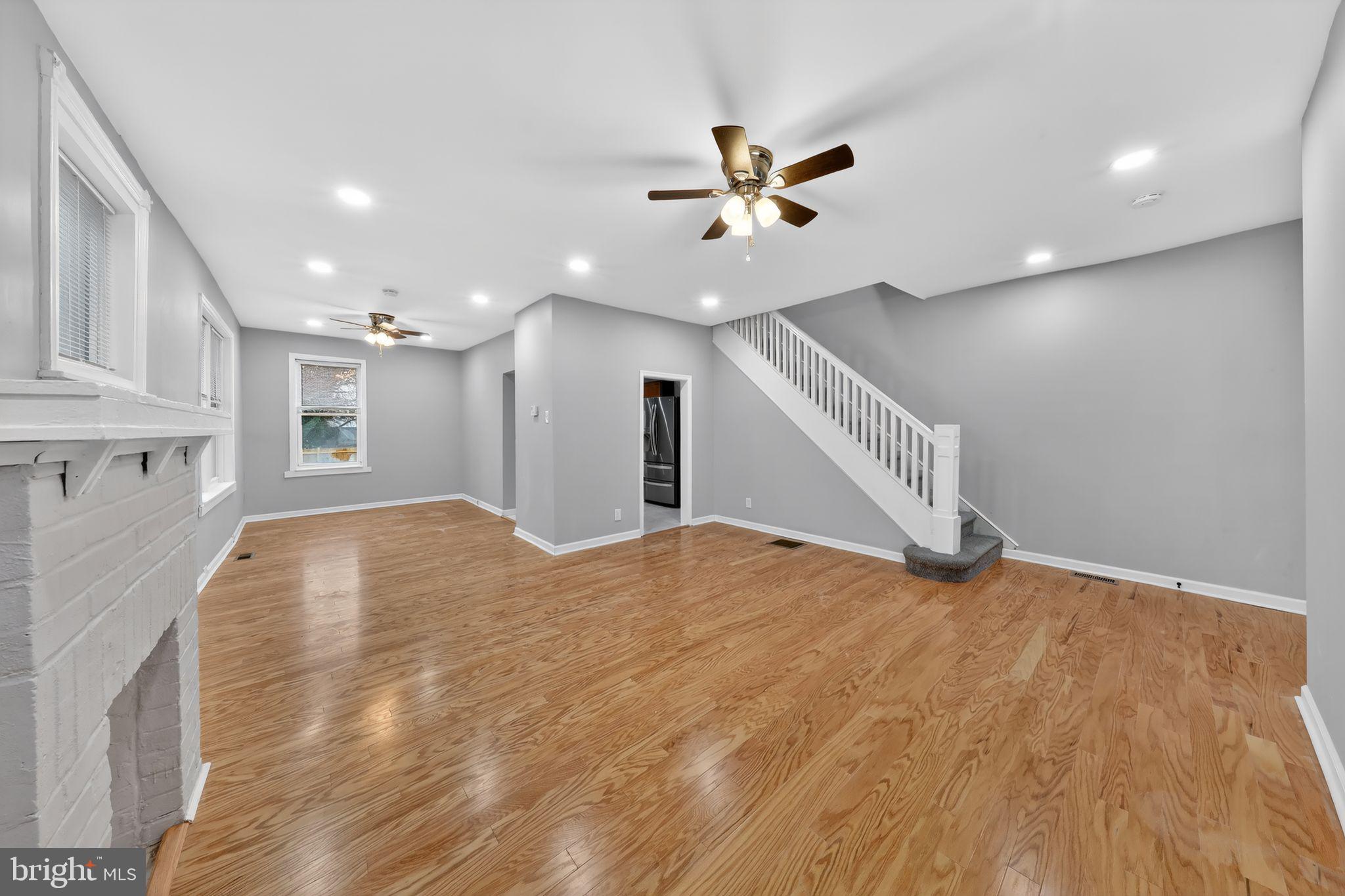 2504 N JEFFERSON STREET